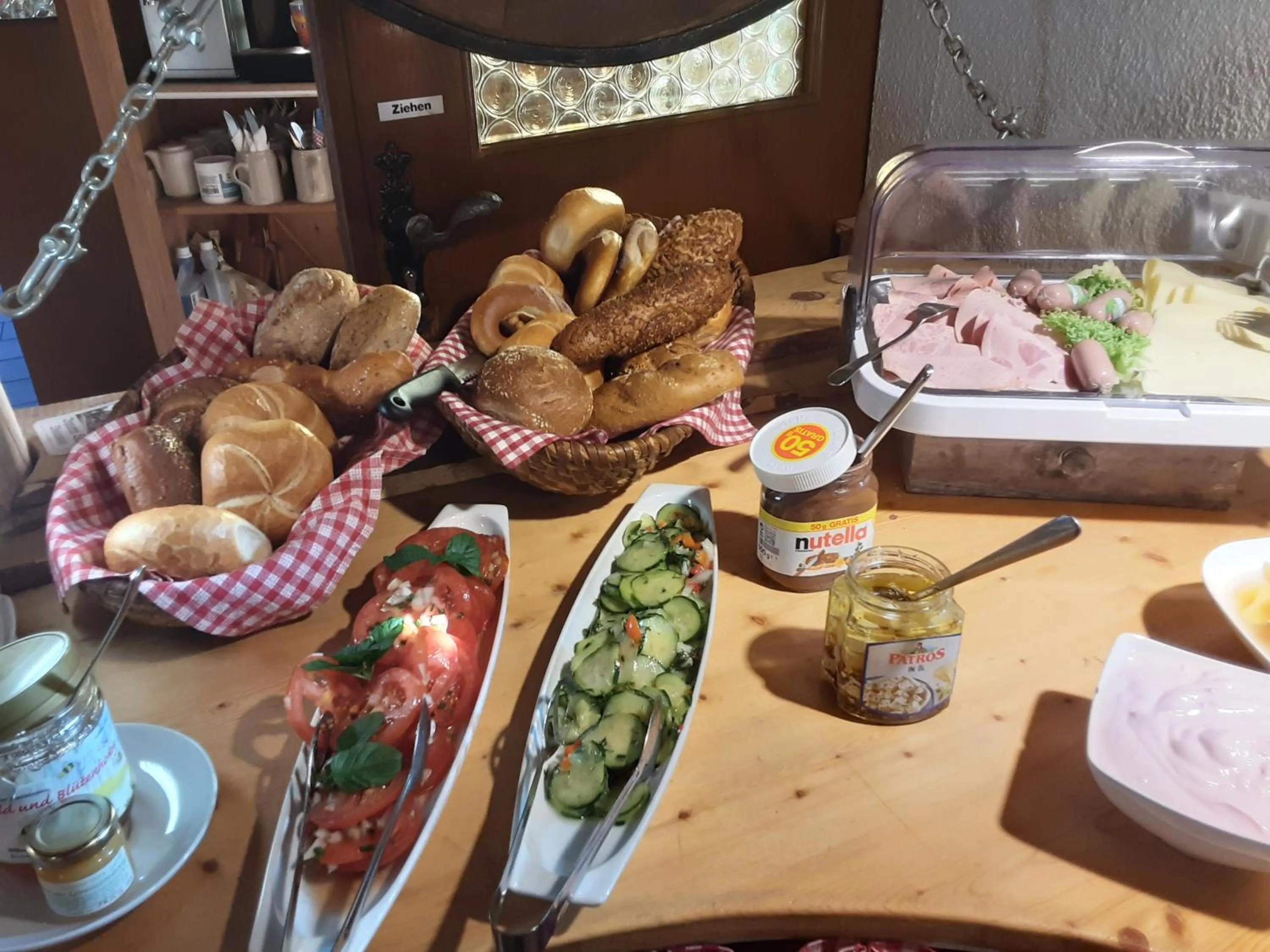 Dining area in Gasthaus Dollinger