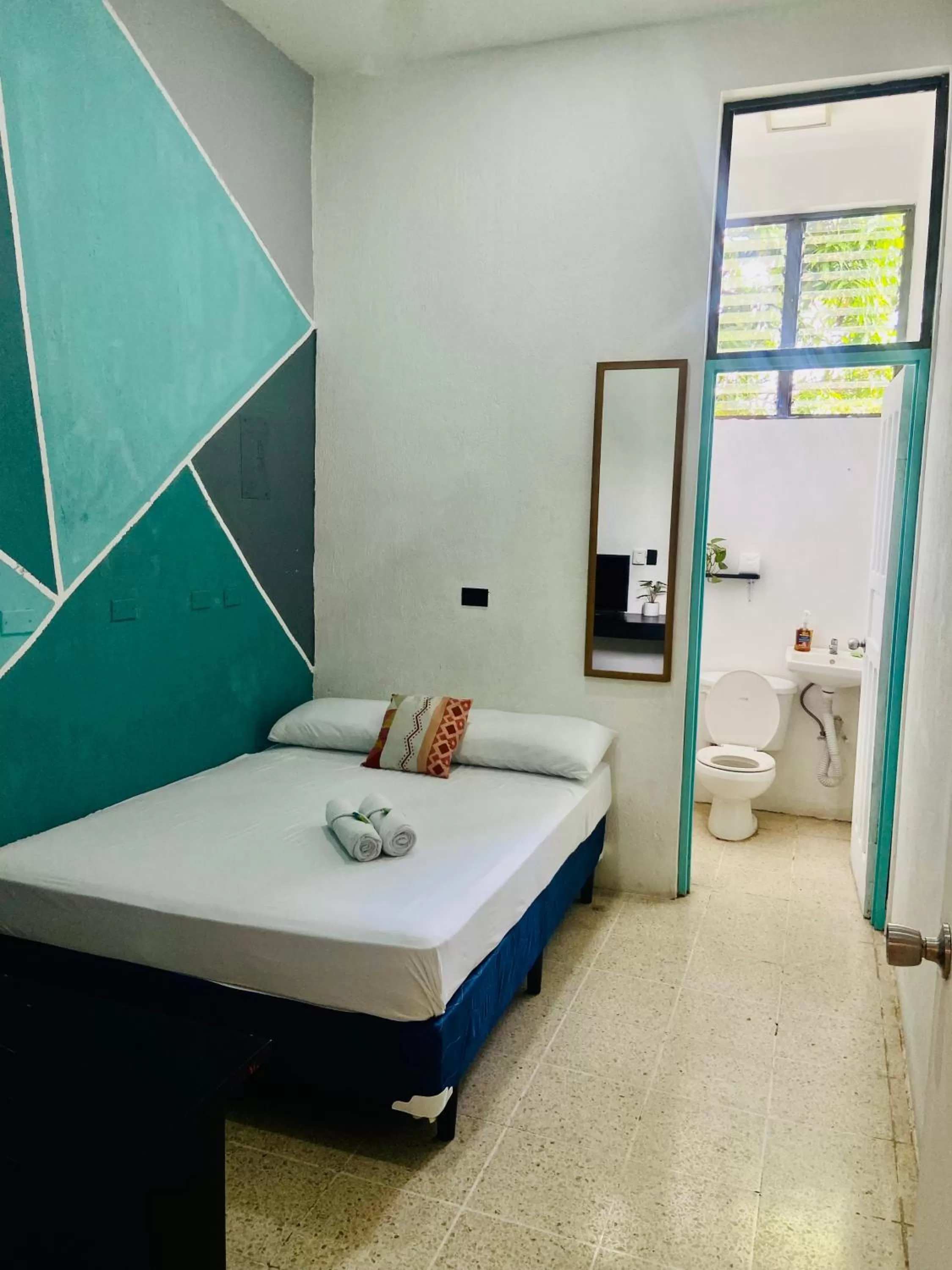 Bed in Hotel Adventure Lodge