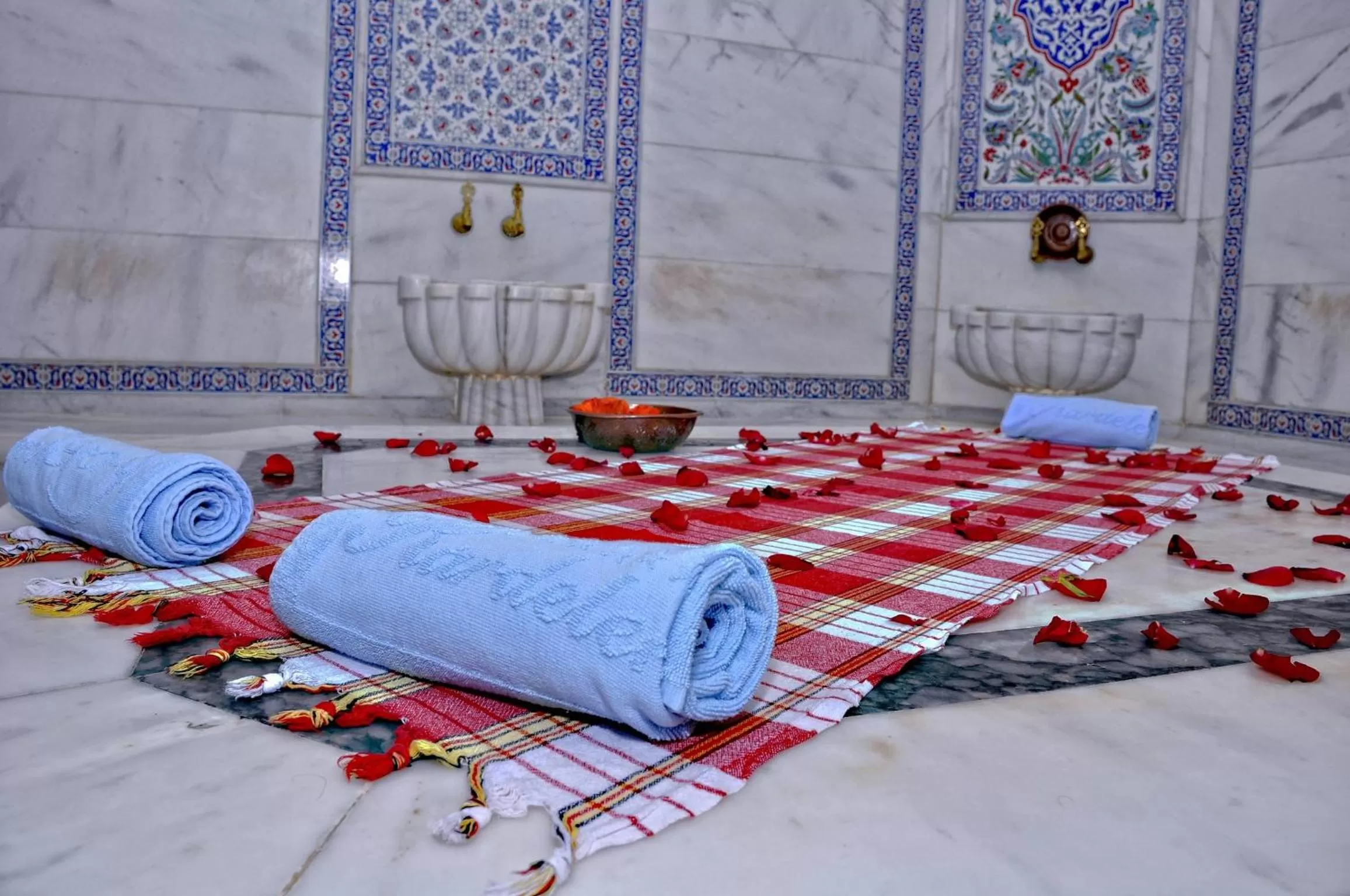 Spa and wellness centre/facilities, Bed in Akgun Istanbul Hotel