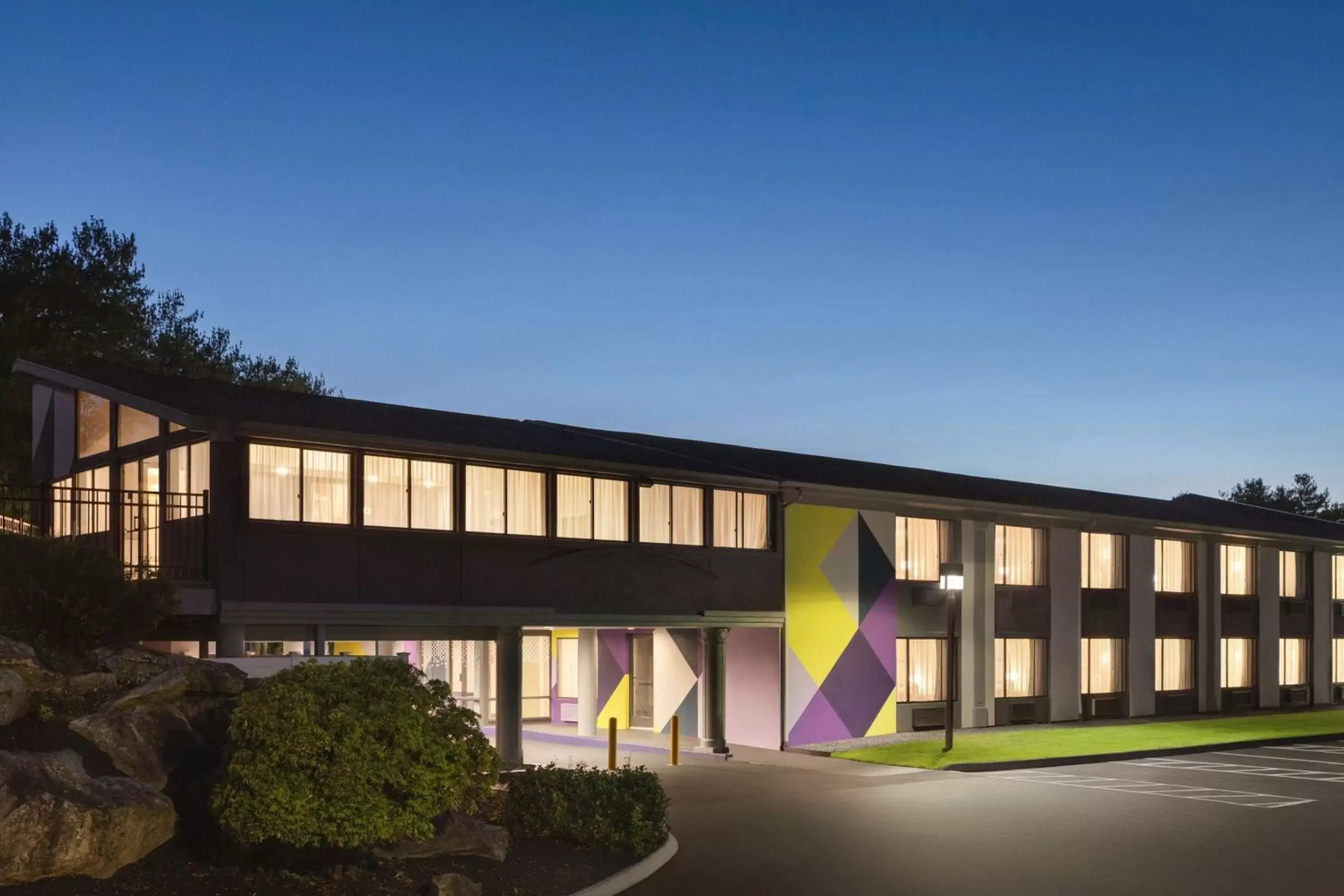 Spark By Hilton Mystic Groton Spark By Hilton Mystic Groton