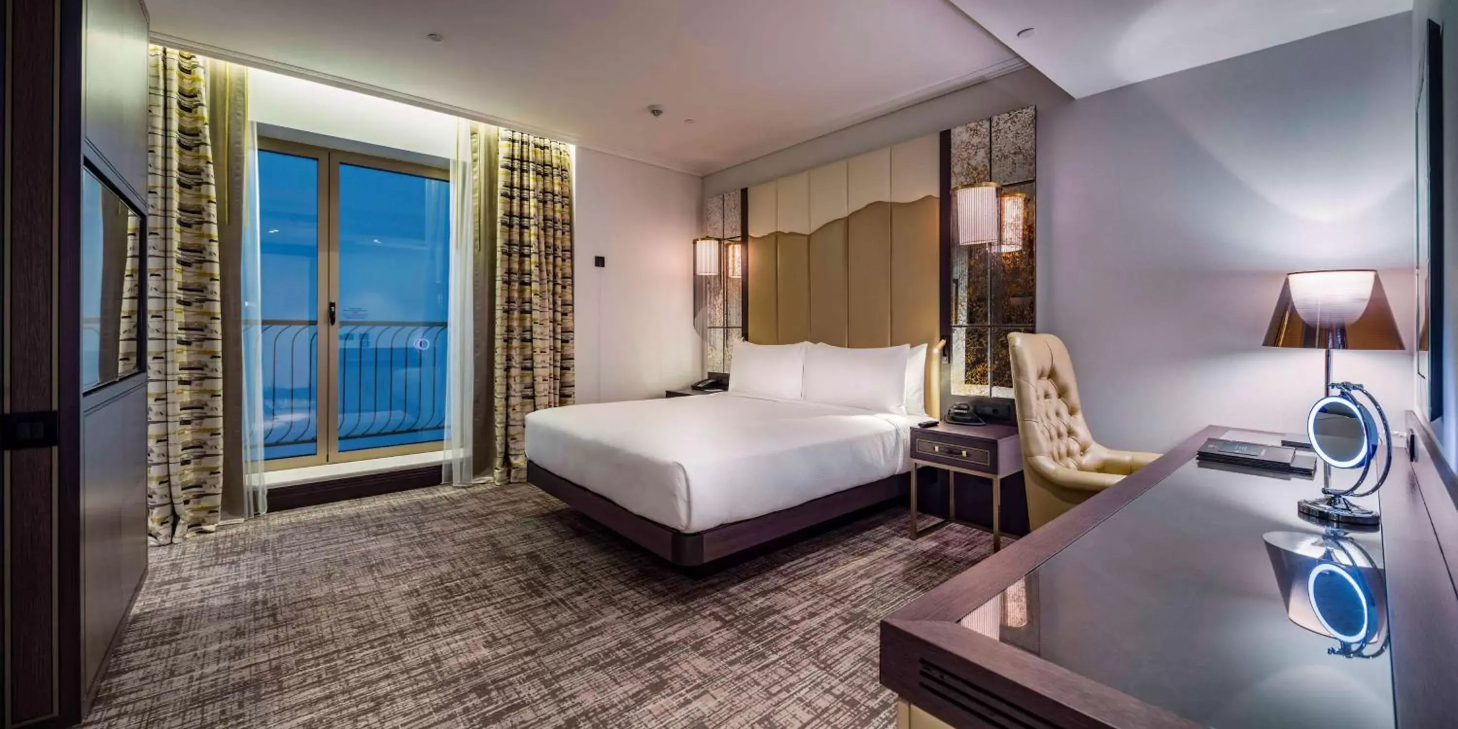 King Room - Mobility Access in Hilton Podgorica Crna Gora King Room - Mobility Access in Hilton Podgorica Crna Gora