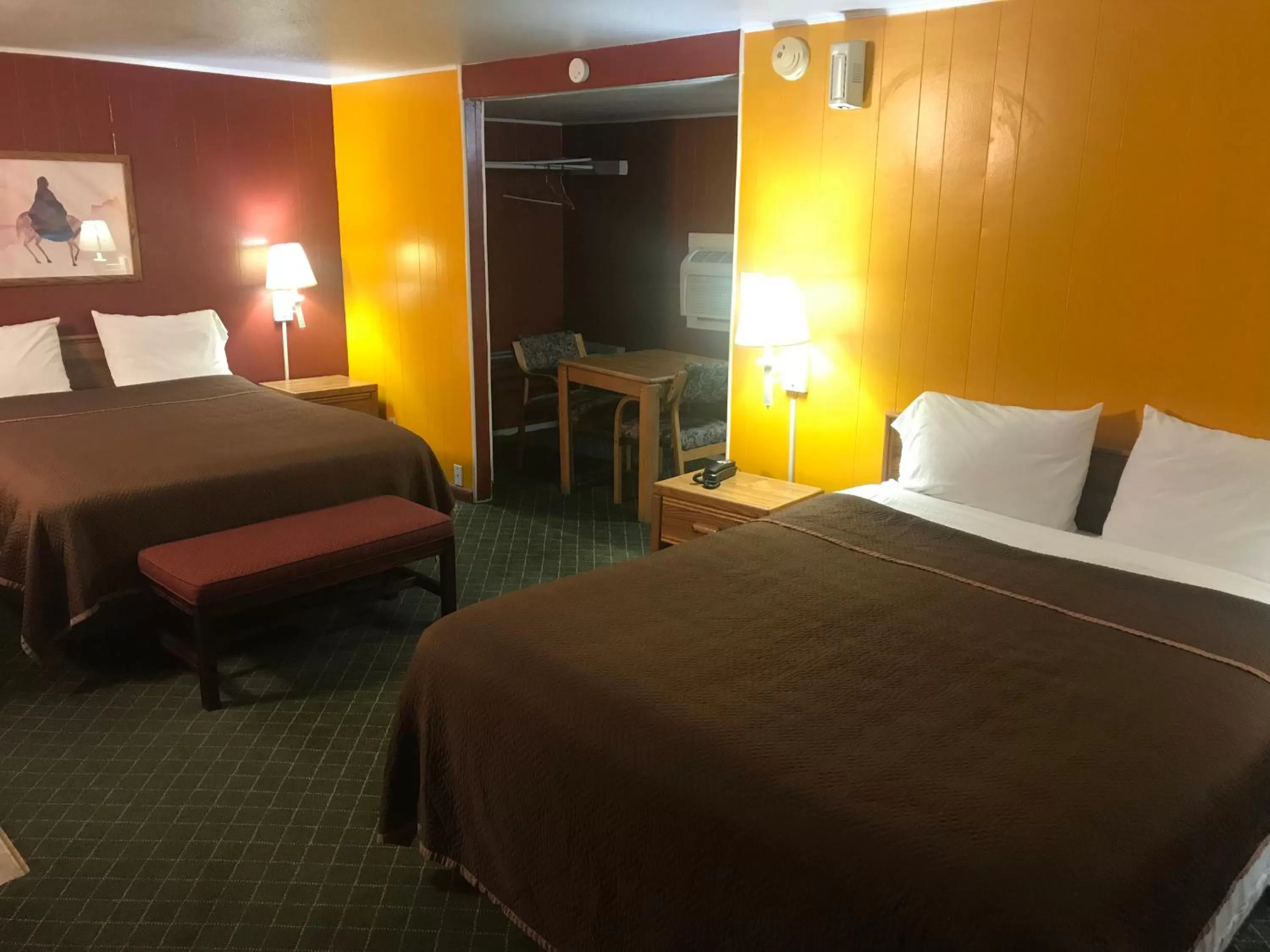 Bed in Western Inn Roswell