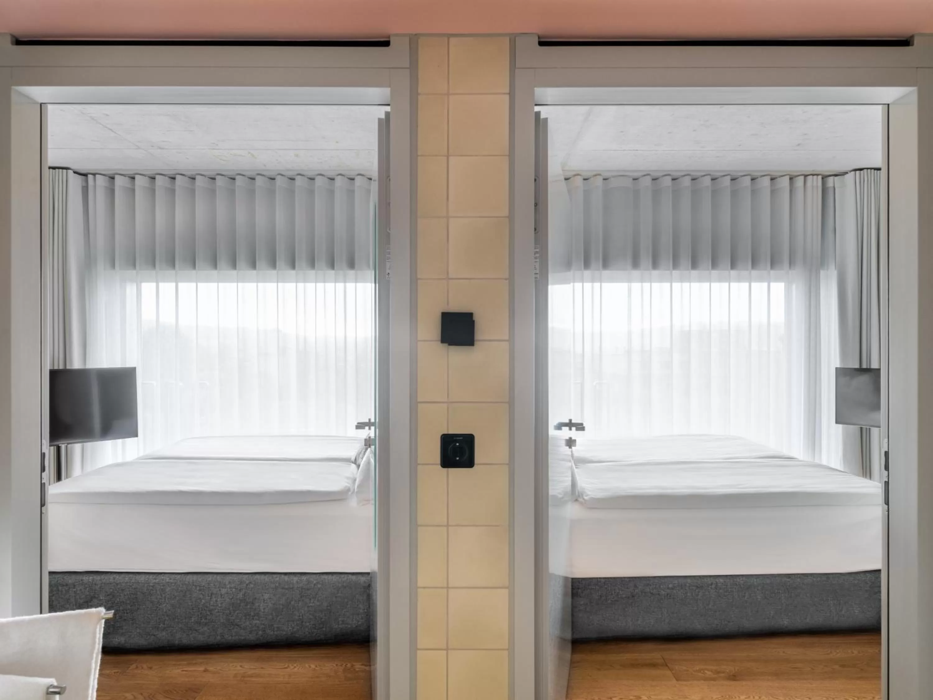 Photo of the whole room, Bed in Placid Hotel Design & Lifestyle Zurich