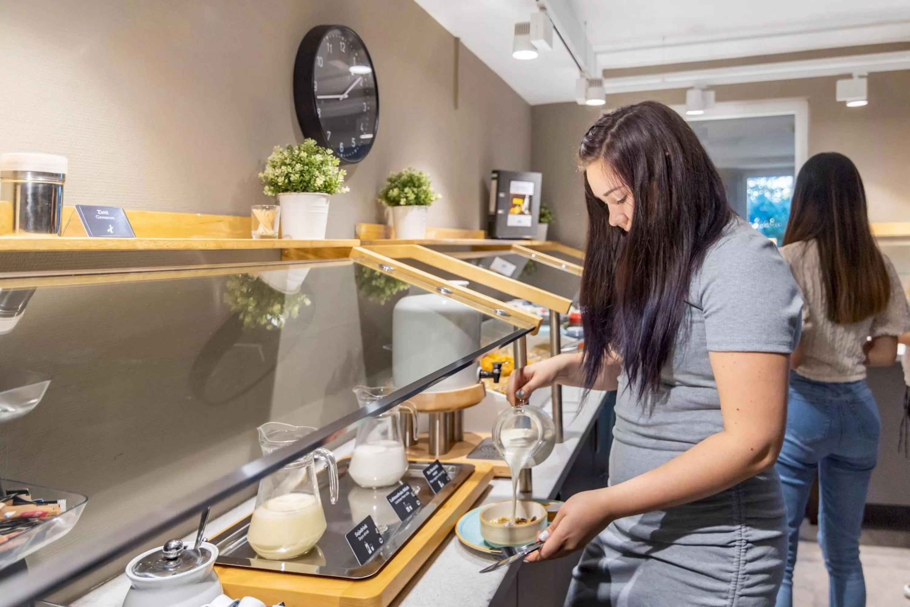 Buffet breakfast in a&o Dresden Hauptbahnhof