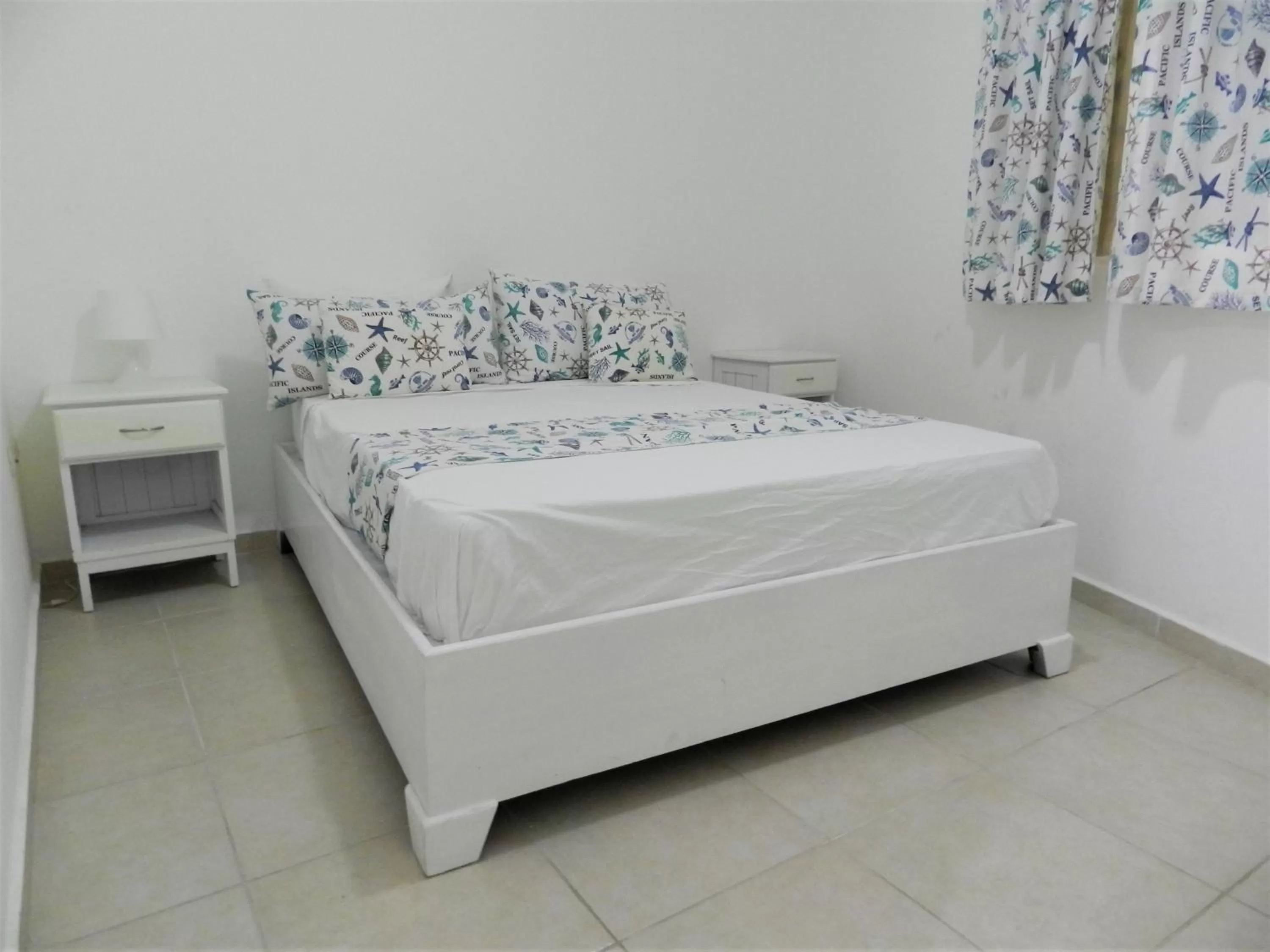 Bedroom, Bed in Karimar Beach Condo Hotel