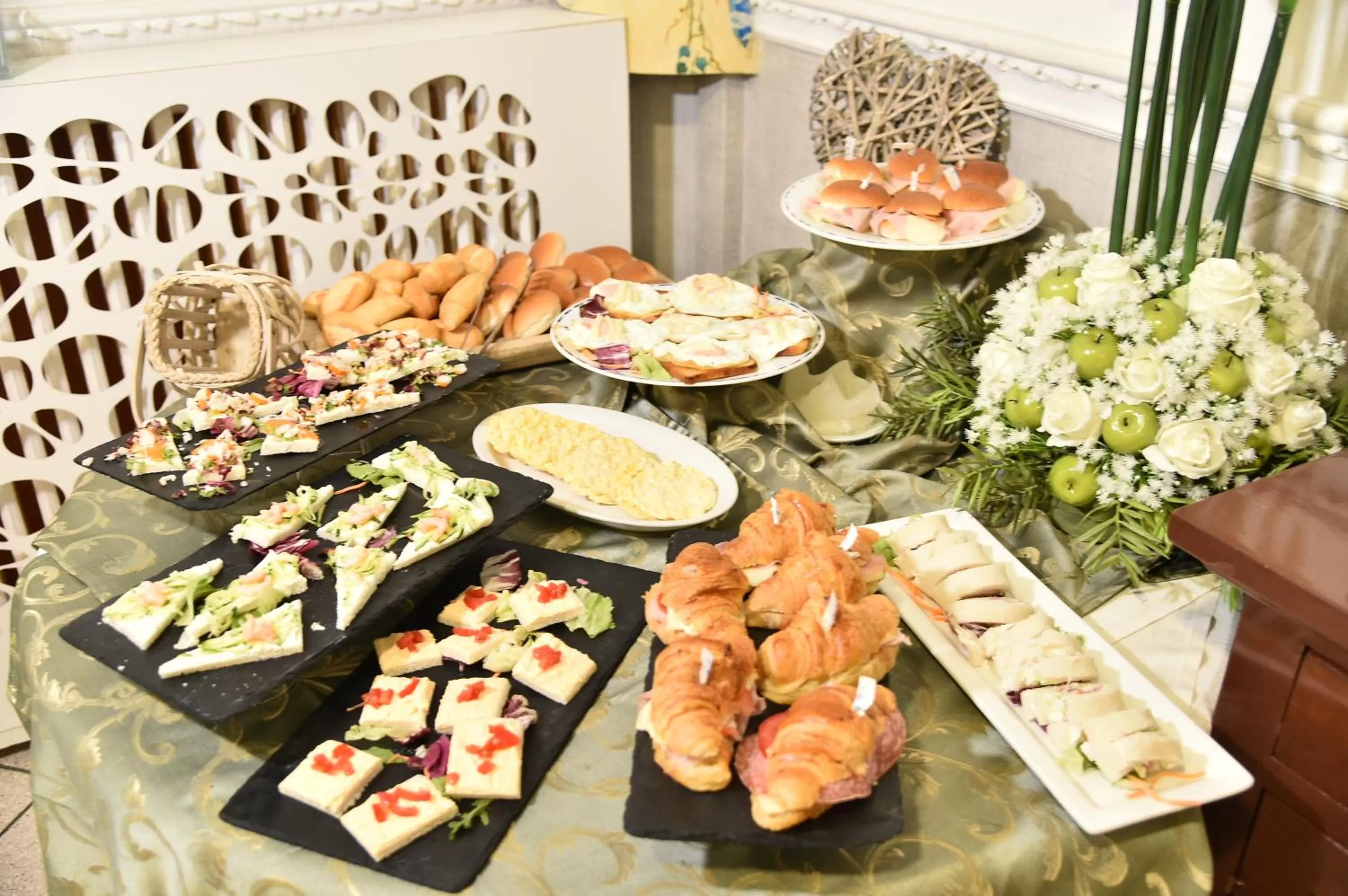 Food and drinks in Hotel Okinawa