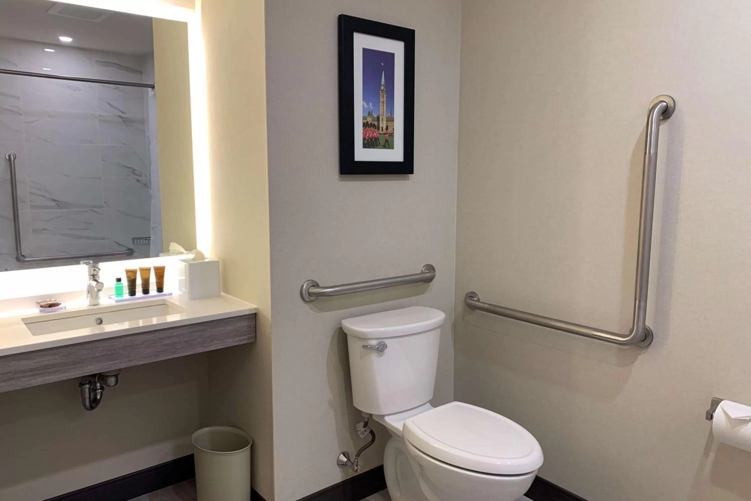 Bathroom in Wingate by Wyndham Kanata West Ottawa