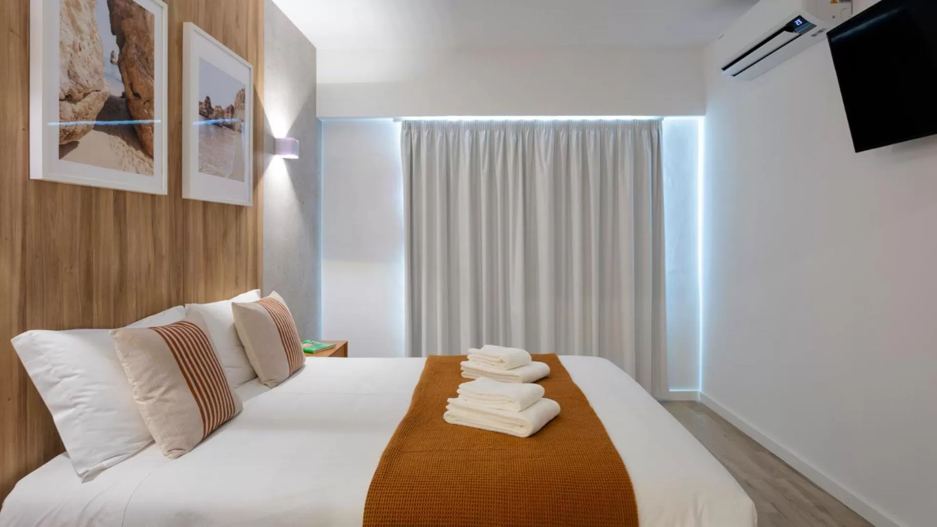 Bed in Hotel Made inn Faro