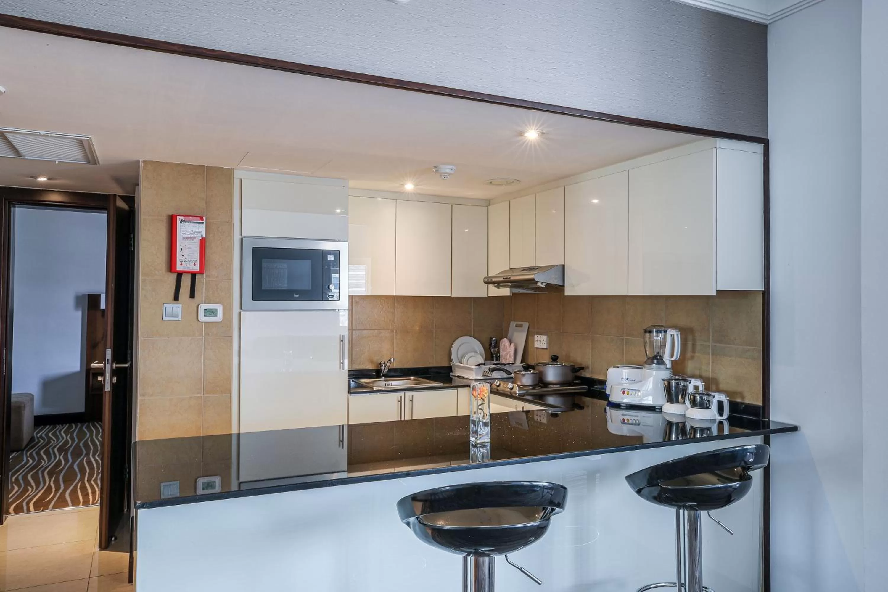 Kitchen or kitchenette in Copthorne Downtown by Millennium