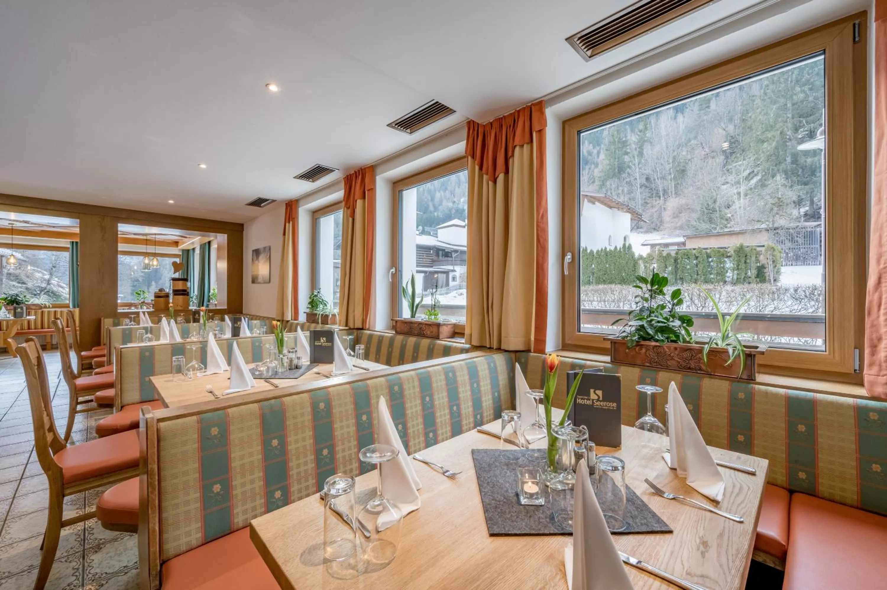 Restaurant/Places to Eat in Seehüter's Hotel Seerose