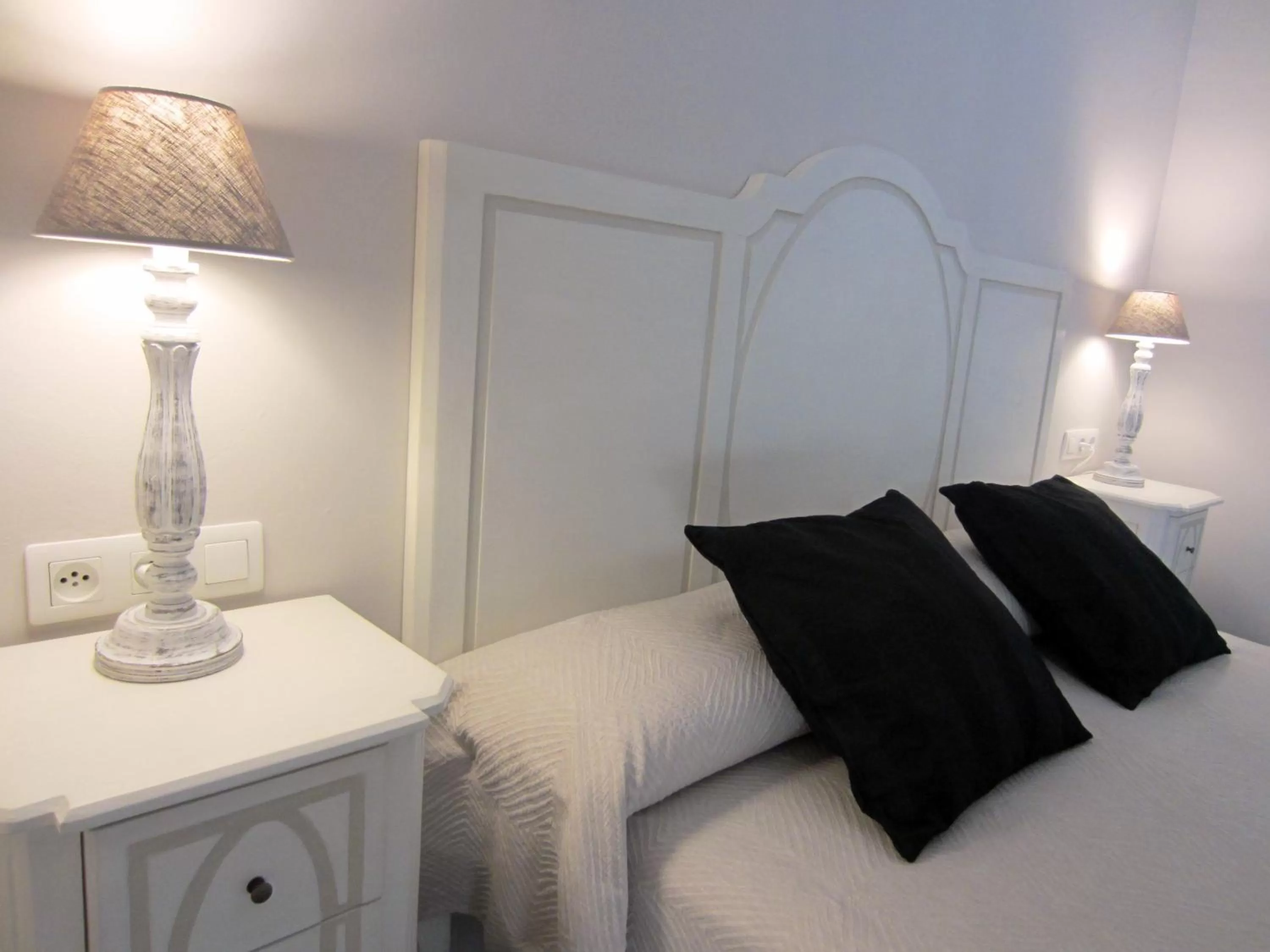 Bed in Hotel Maestranza