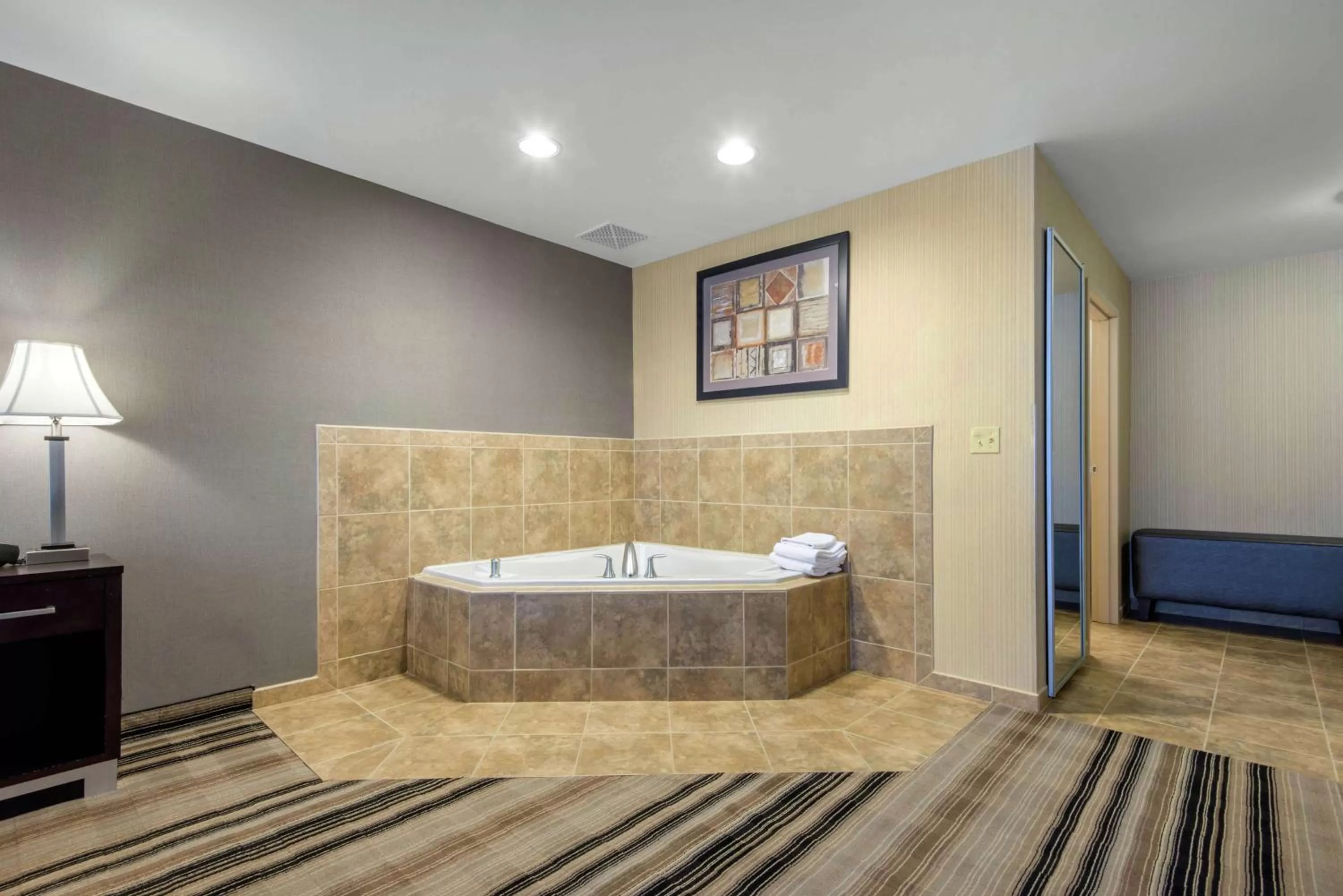 Bathroom in Hampton Inn Meadville