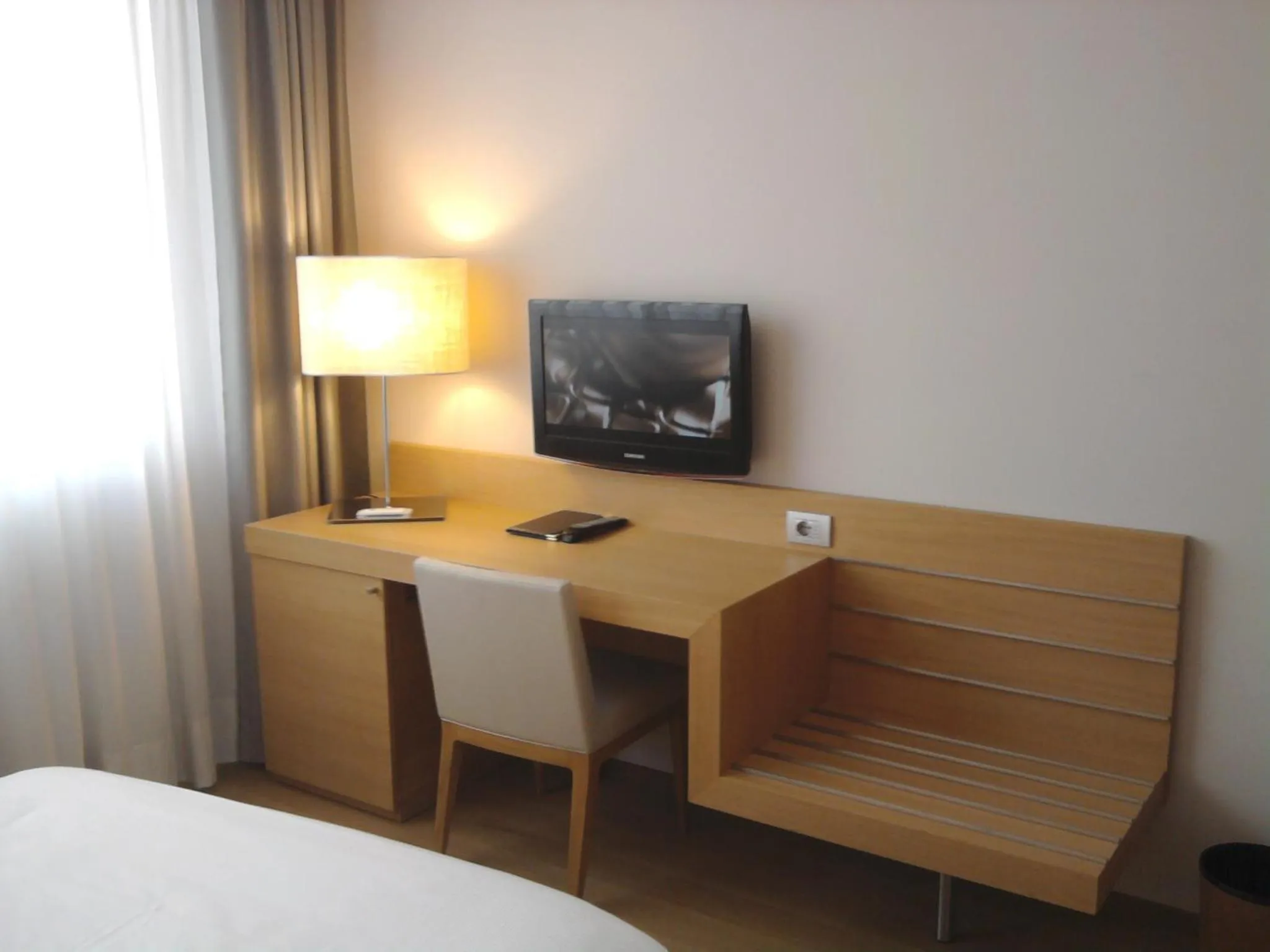 TV and multimedia, Bed in Hotel Internazionale