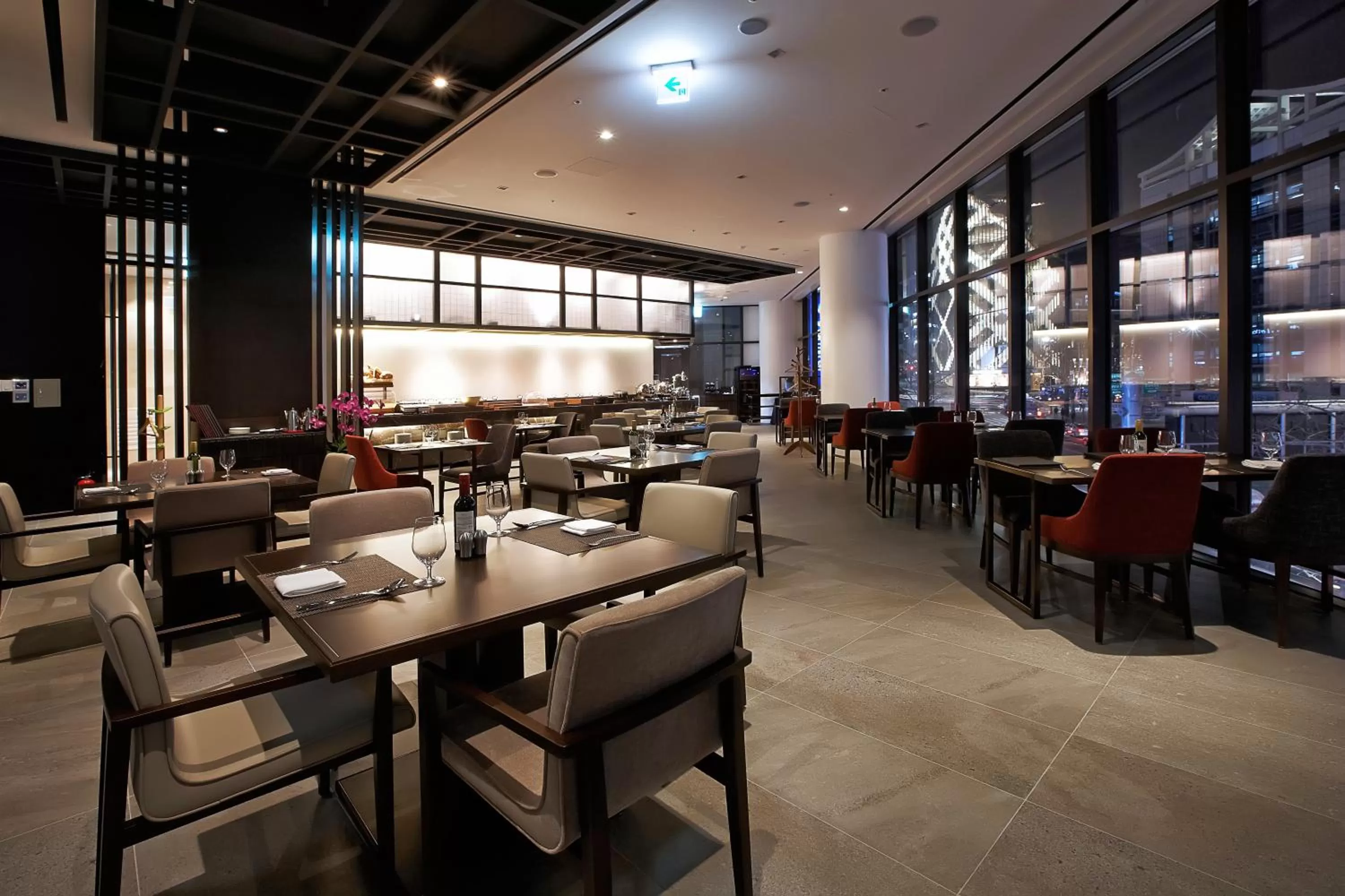 Restaurant/places to eat in Hotel Entra Gangnam