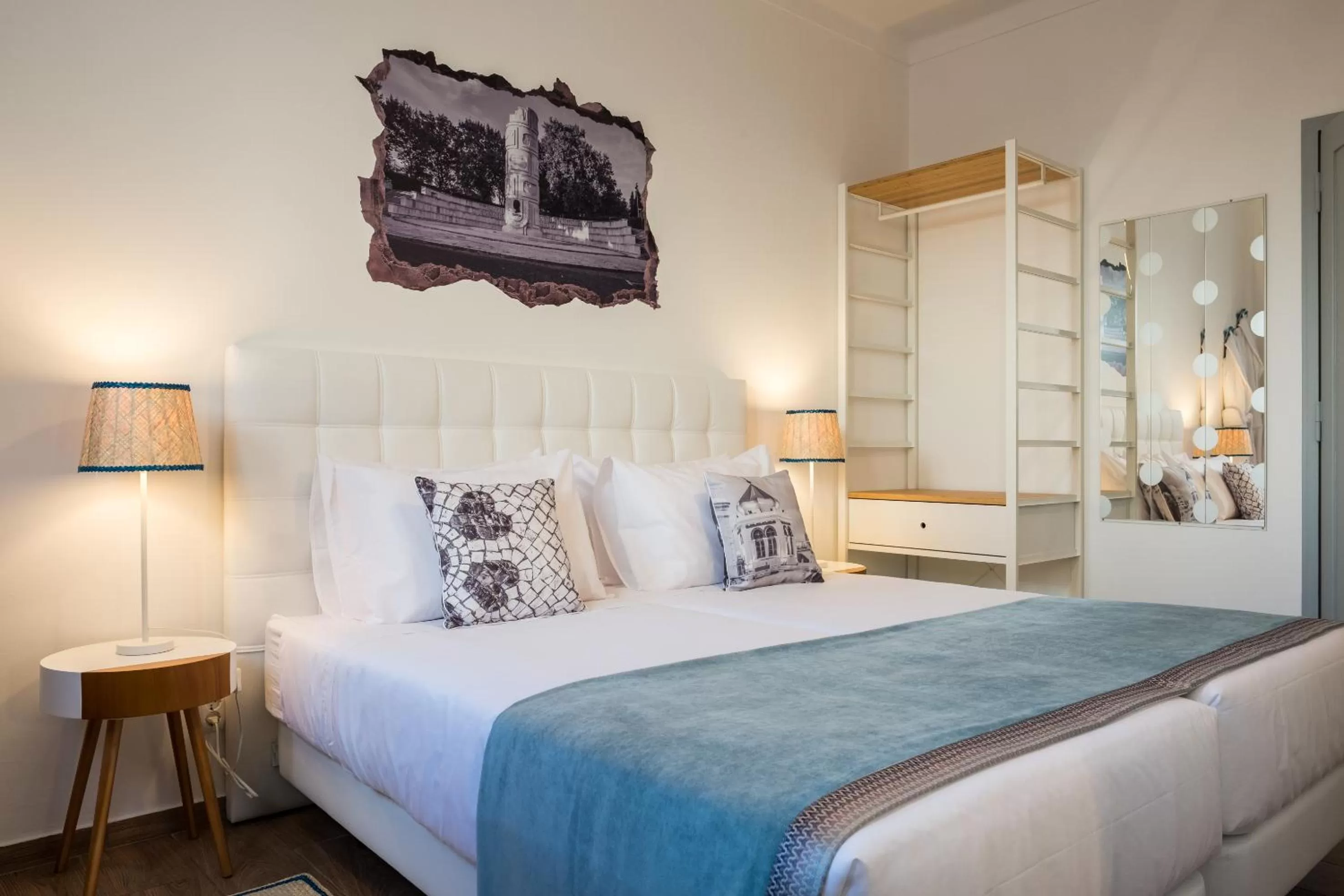 Photo of the whole room in Loulé Coreto Guesthouse