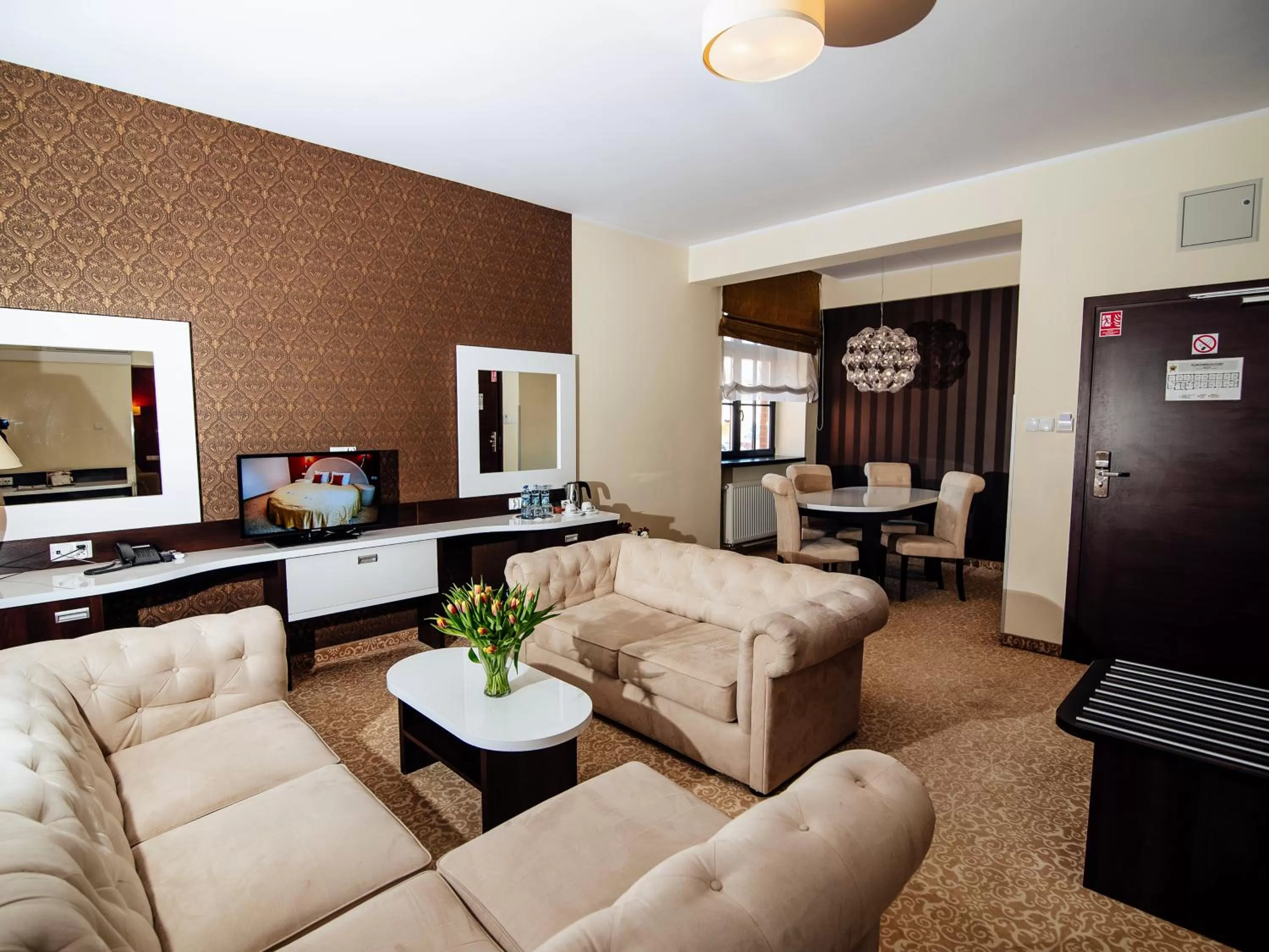 TV and multimedia in Hotel Zamek Gniew