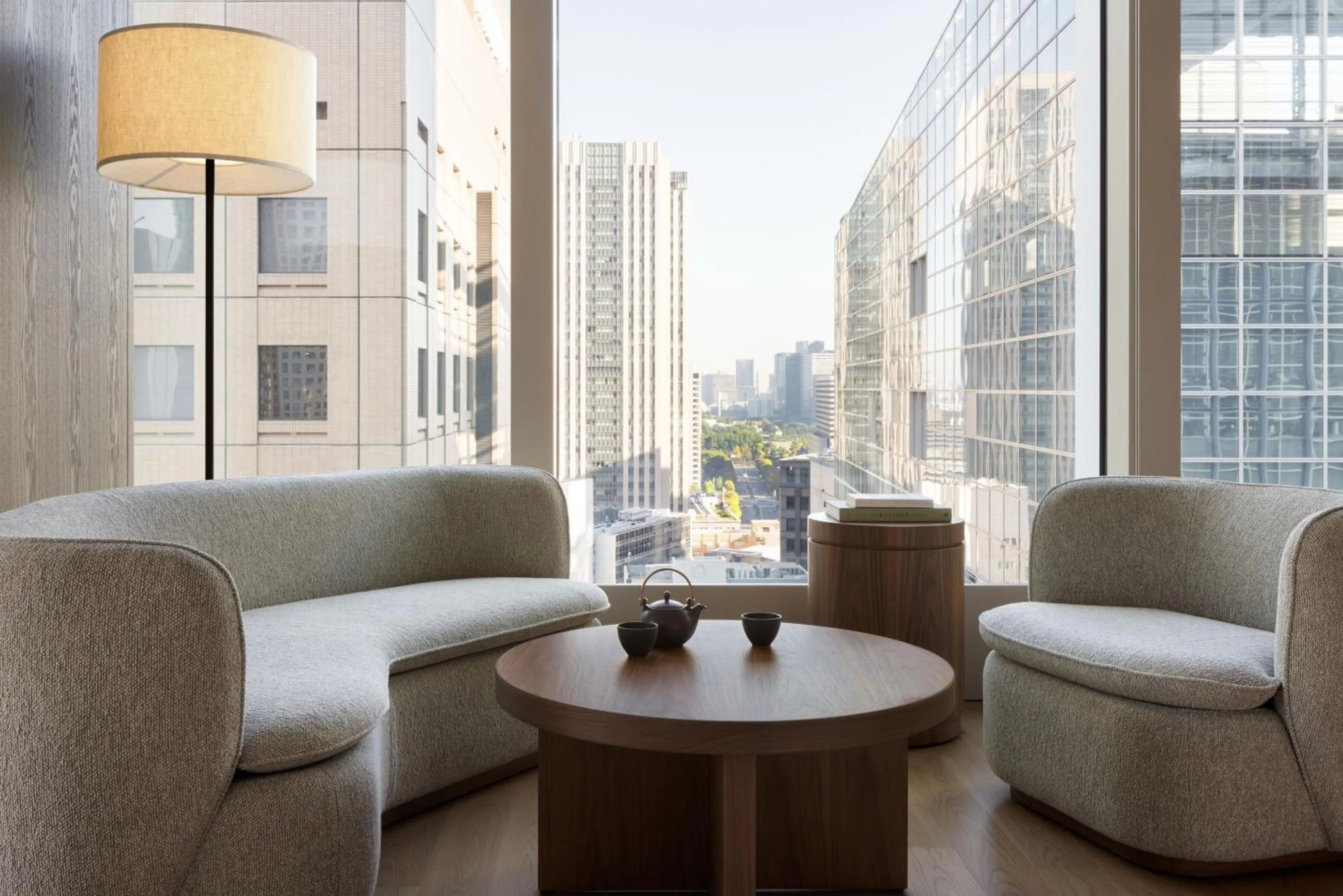 Living room in Hotel Toranomon Hills, The Unbound Collection By Hyatt