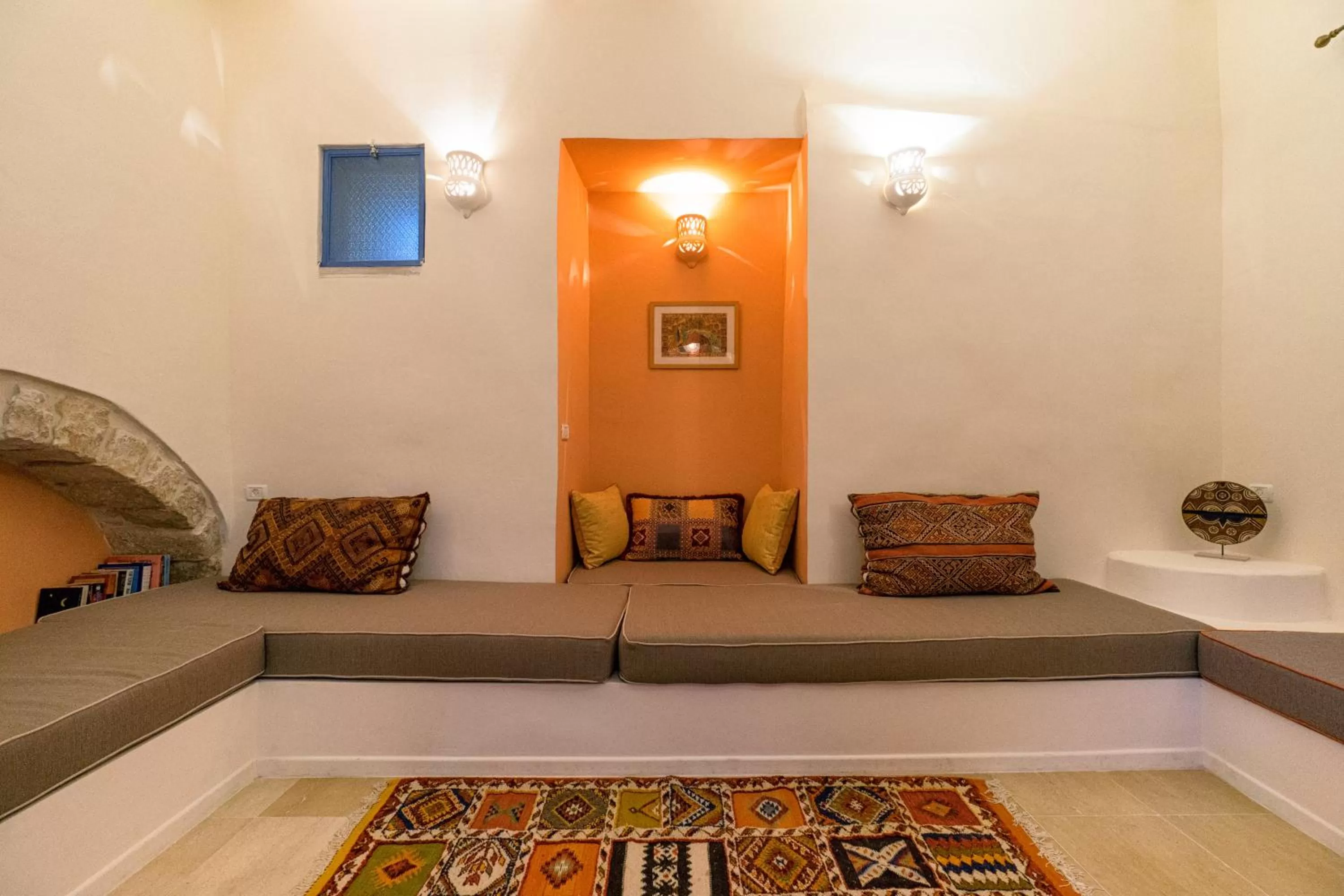 Living room in The Way Inn - Boutique Suites