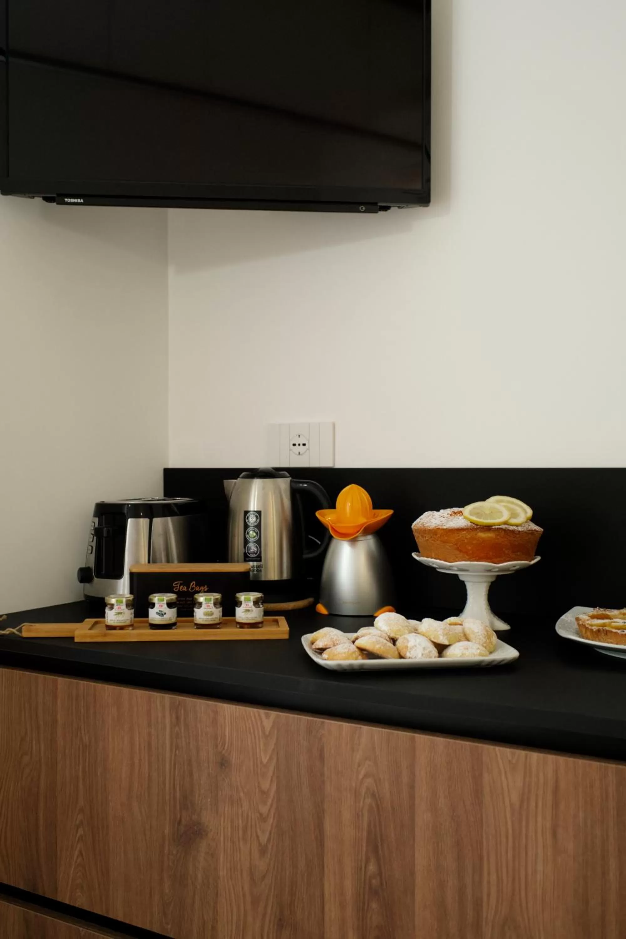 Seating area, Kitchen/Kitchenette in DANLÚ