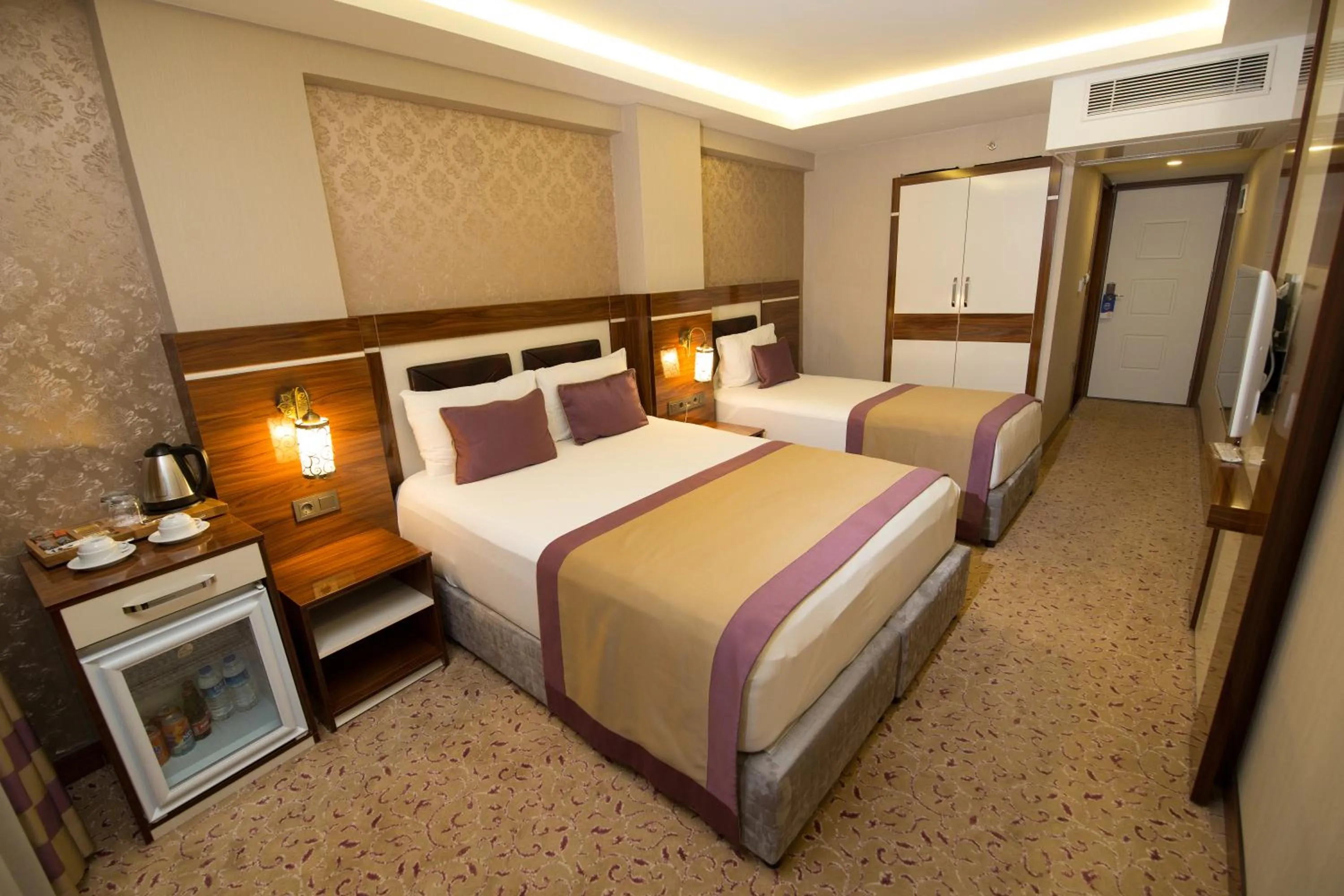 Photo of the whole room, Bed in Ruba Palace Thermal Hotel