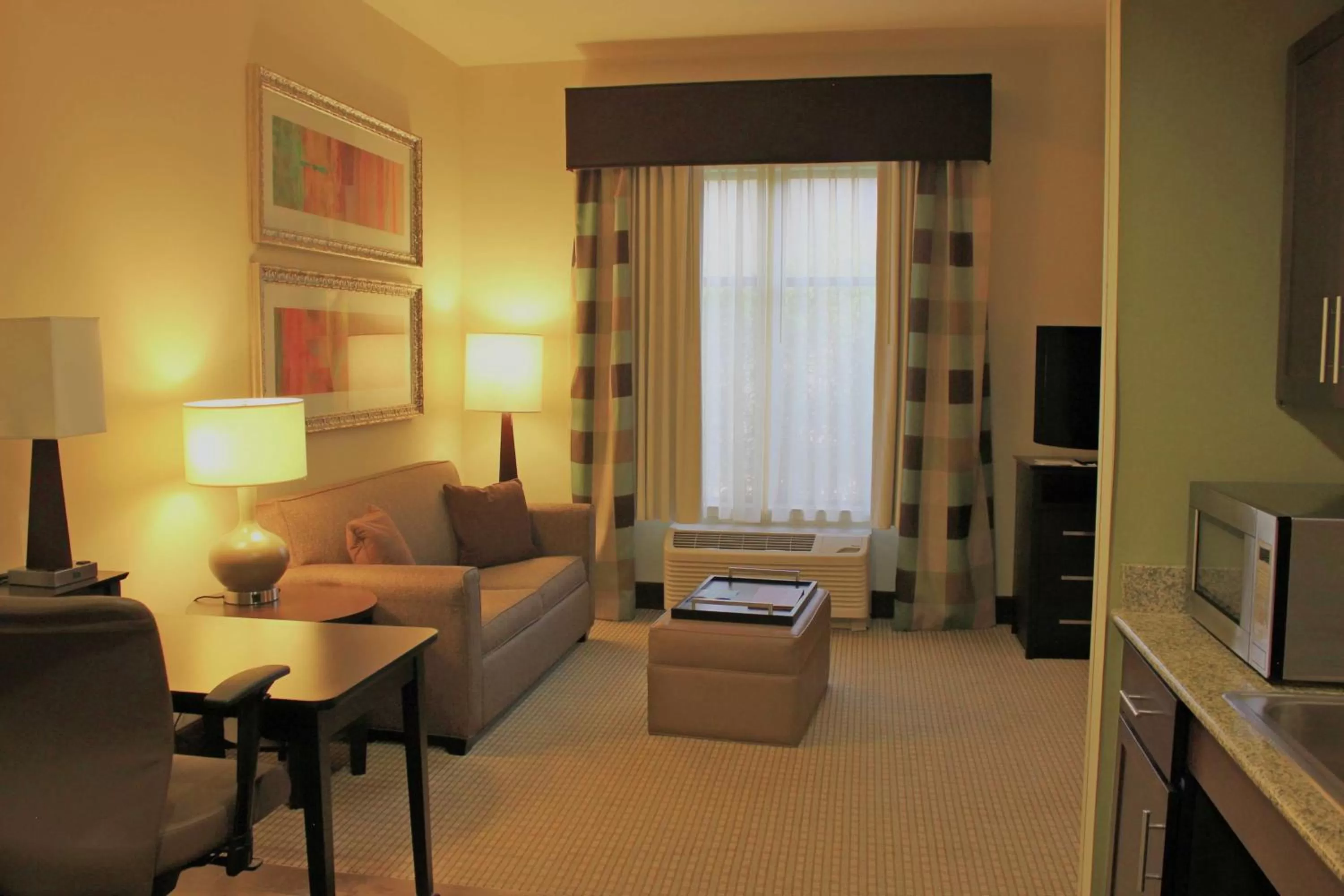 Living room in Homewood Suites by Hilton Victoria