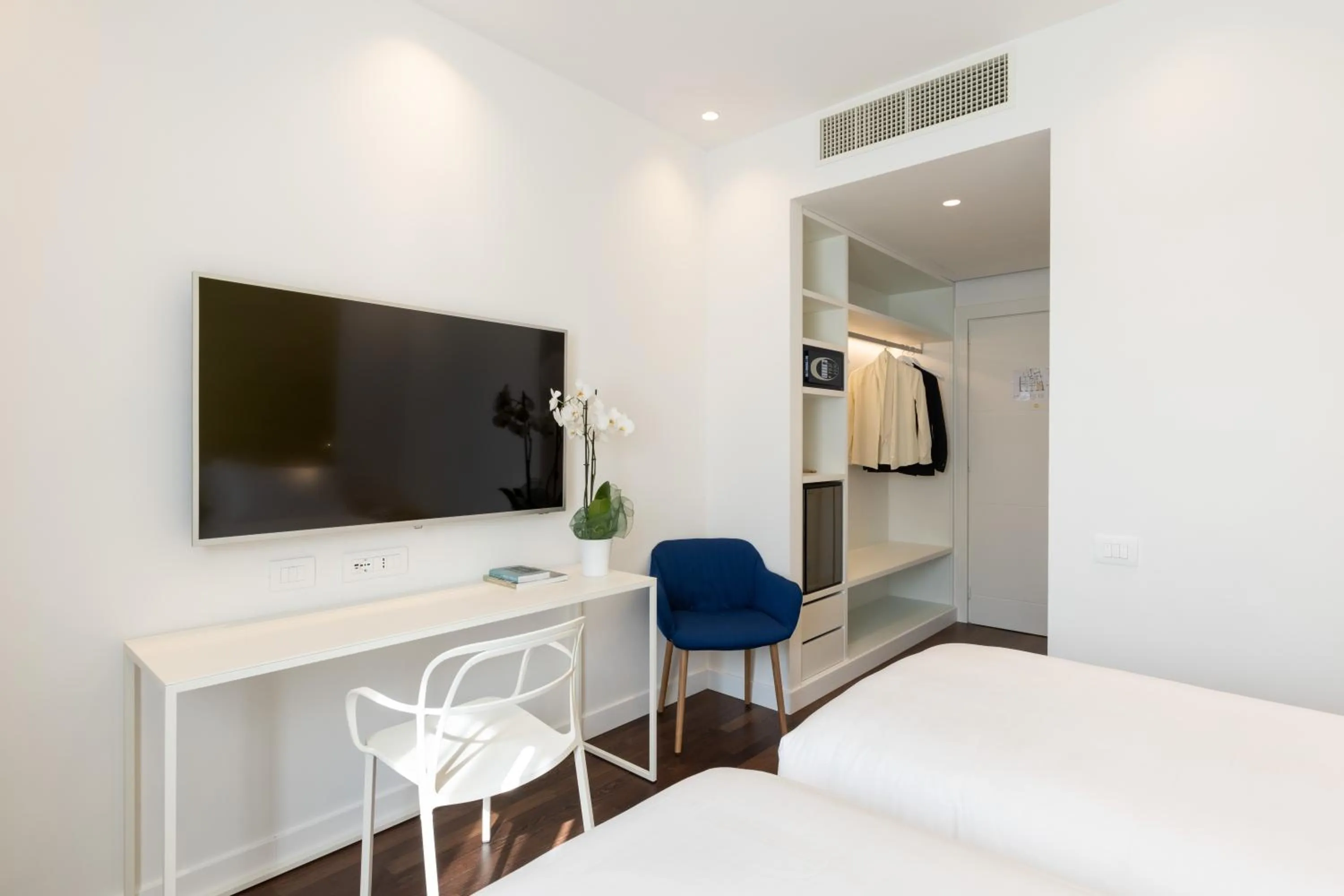 Photo of the whole room, Bed in Hotel Morfeo