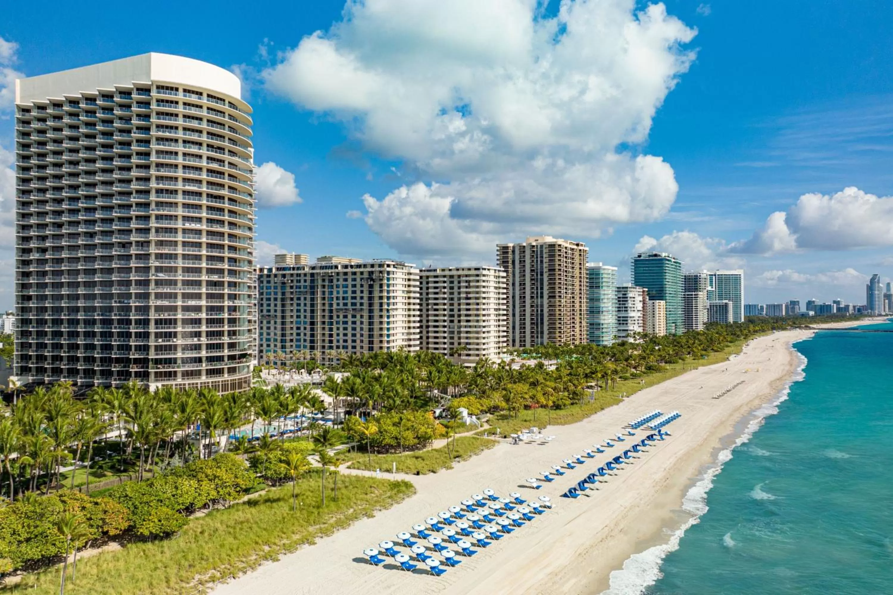 Beach in The St. Regis Bal Harbour Resort