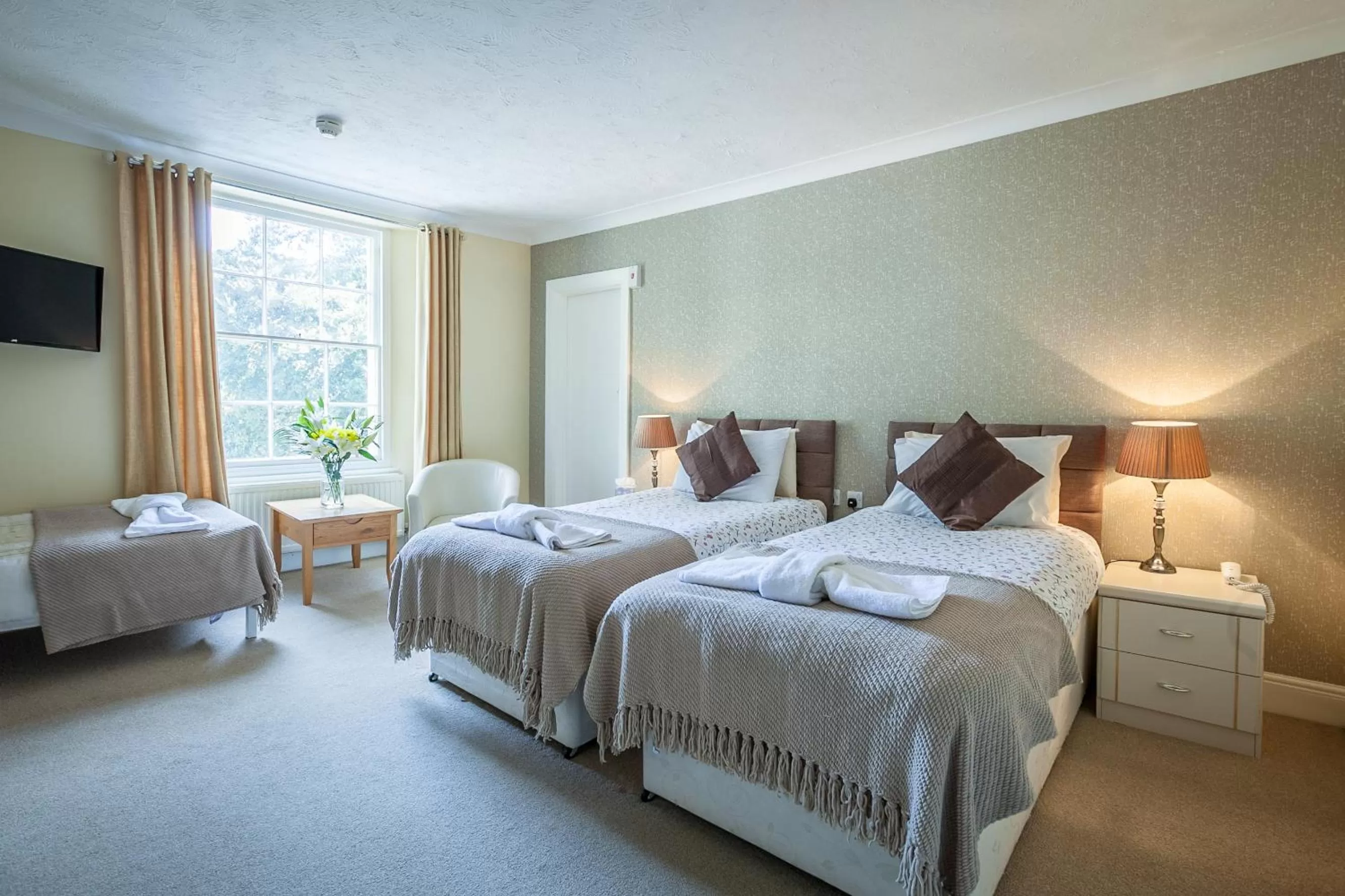 Bed in The Hotel Balmoral - Just for Adults