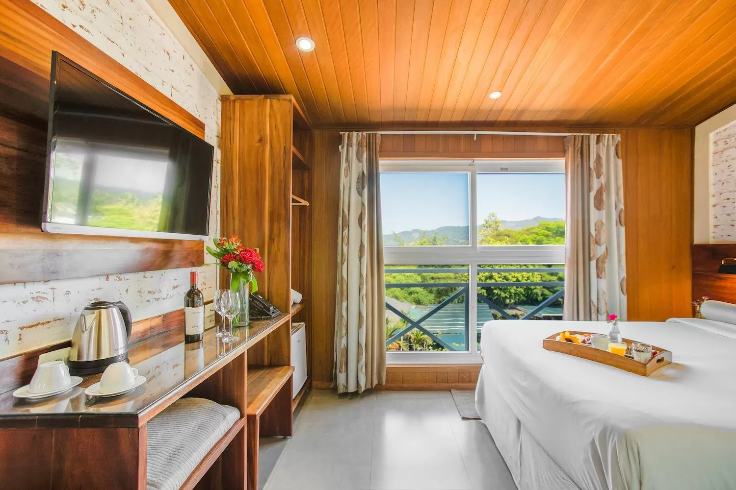 Bed in Hotel Villa Lobos Spa Romantik