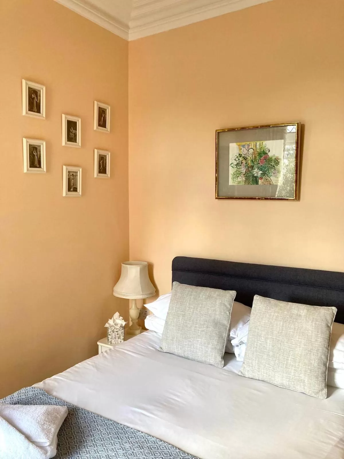 Bed in St George's Guest House