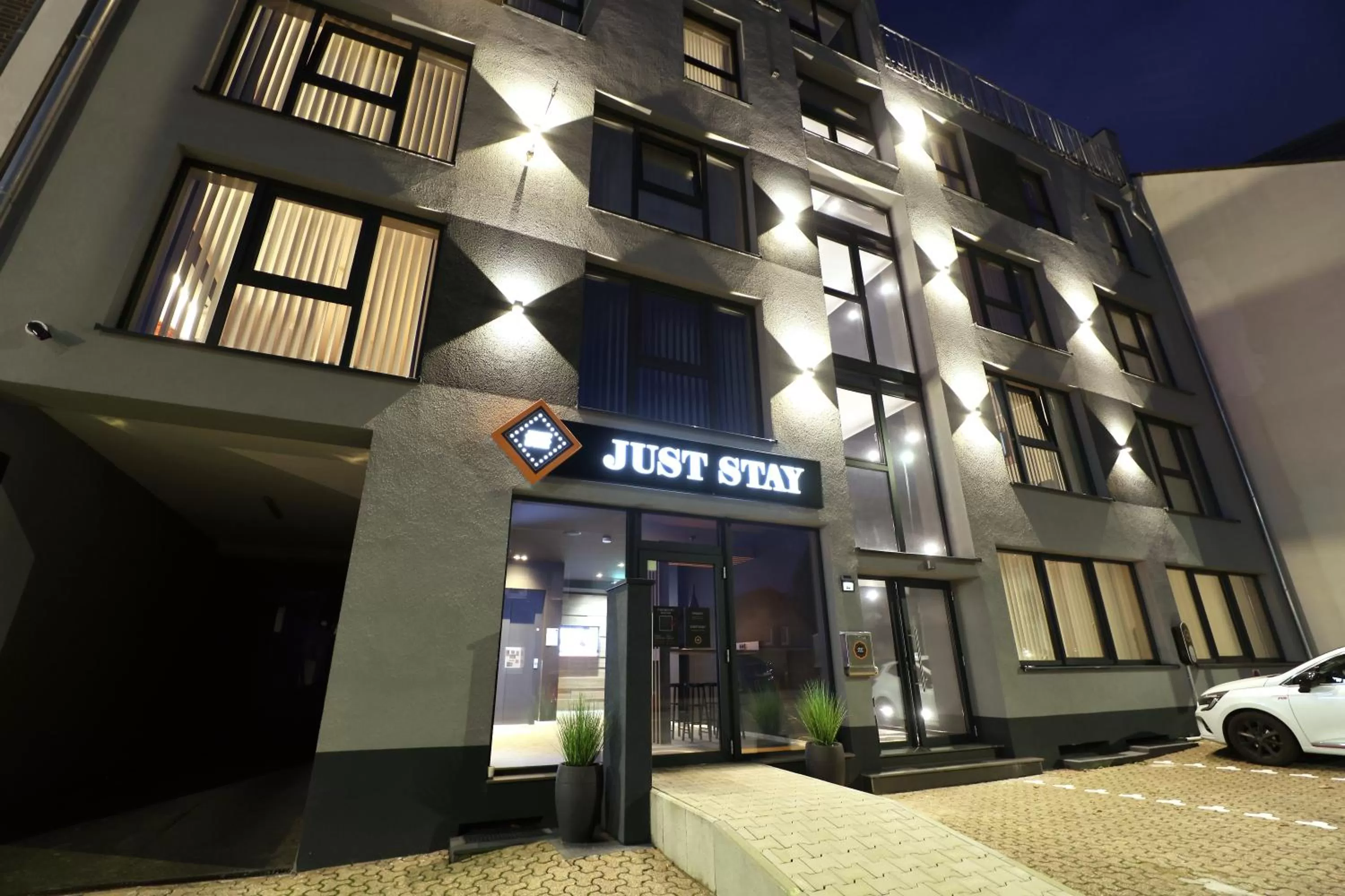 Property building in JustStay Solingen Hotel & Apartments