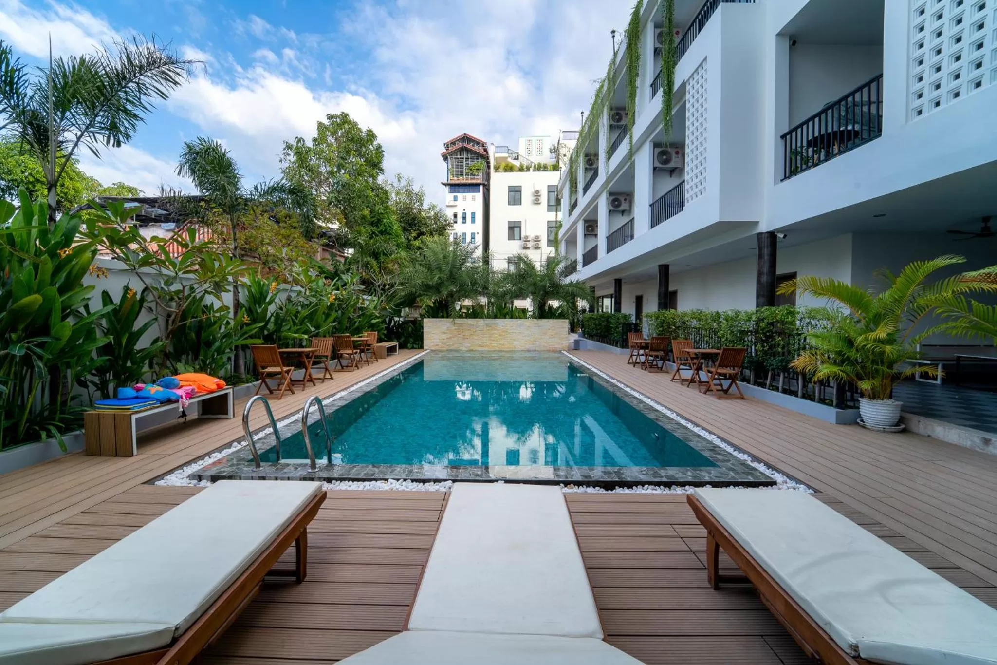 Swimming Pool in Angkor H Villa