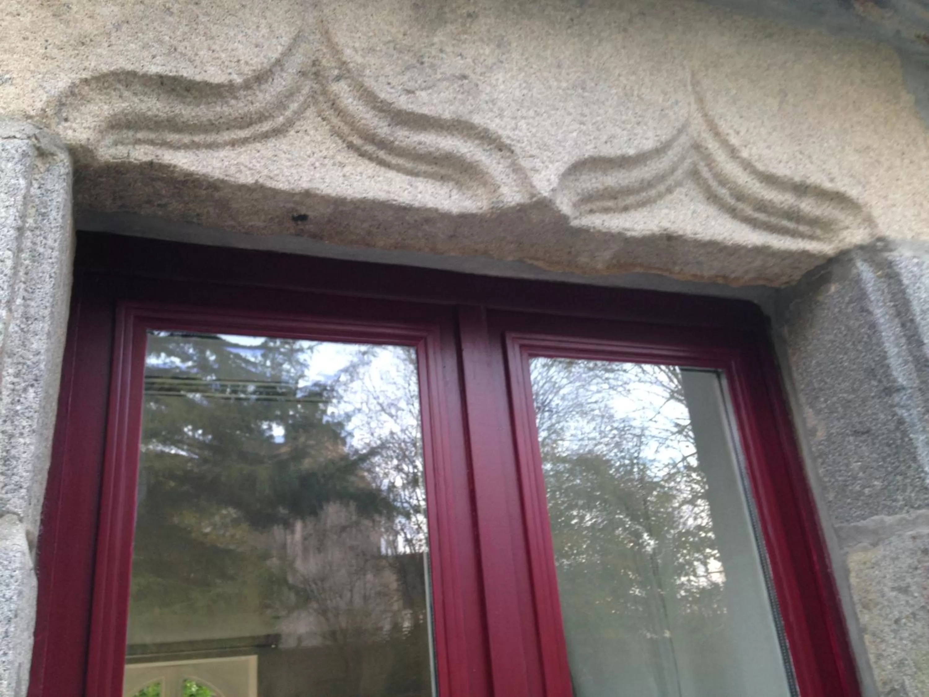 Property building in Auberge de Keranden