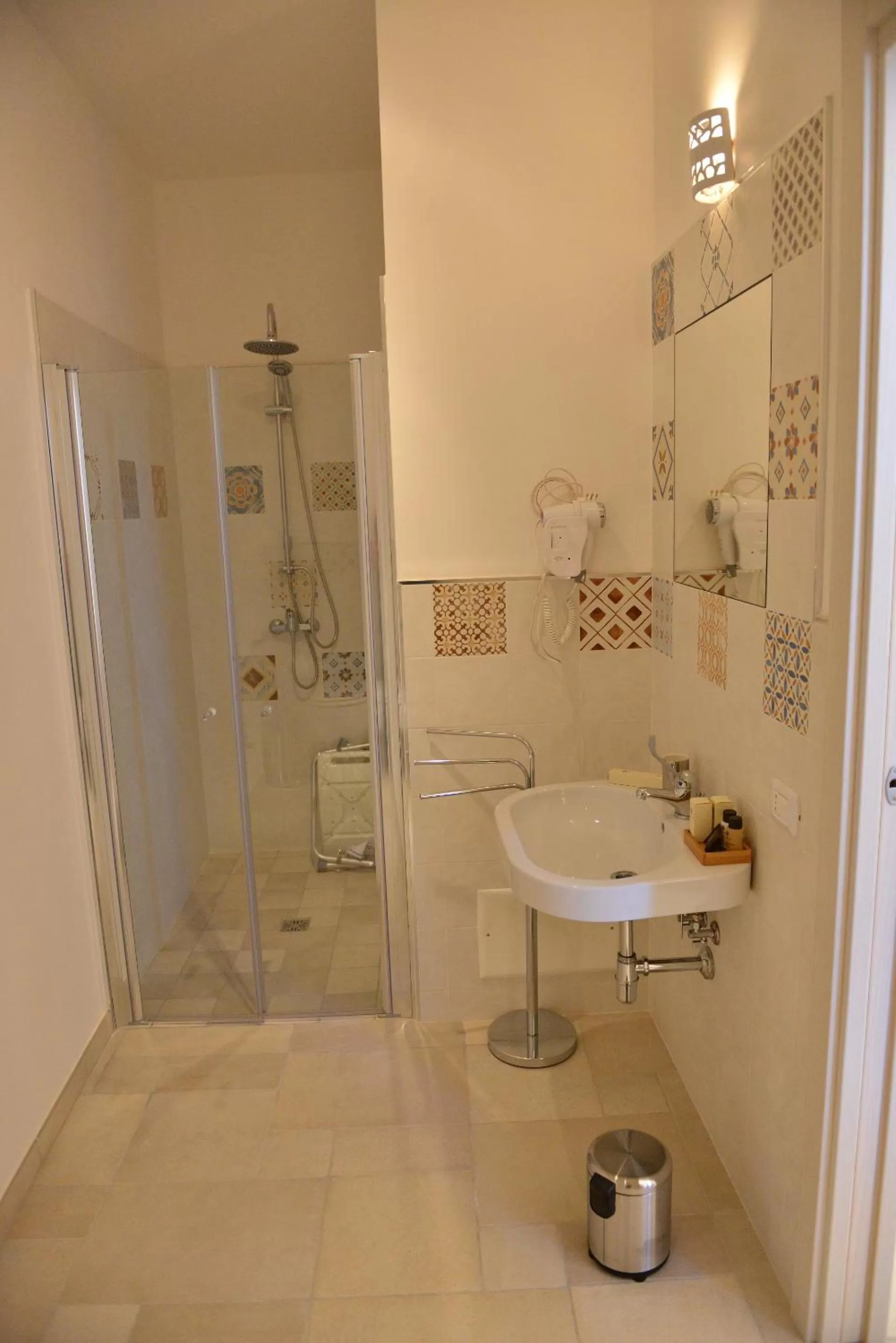 Shower in Tobacco Suite