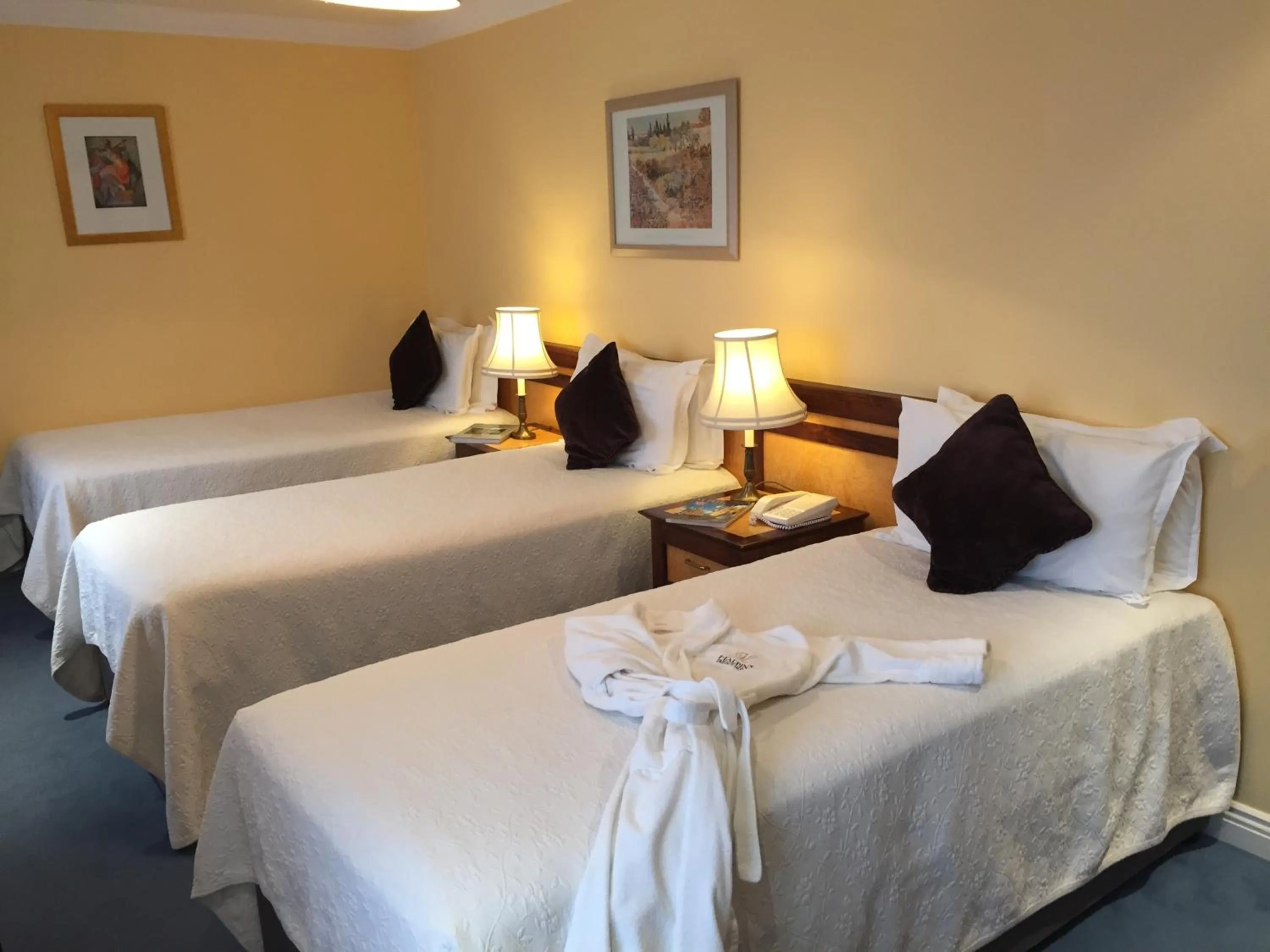 Bedroom in Aberdeen Lodge