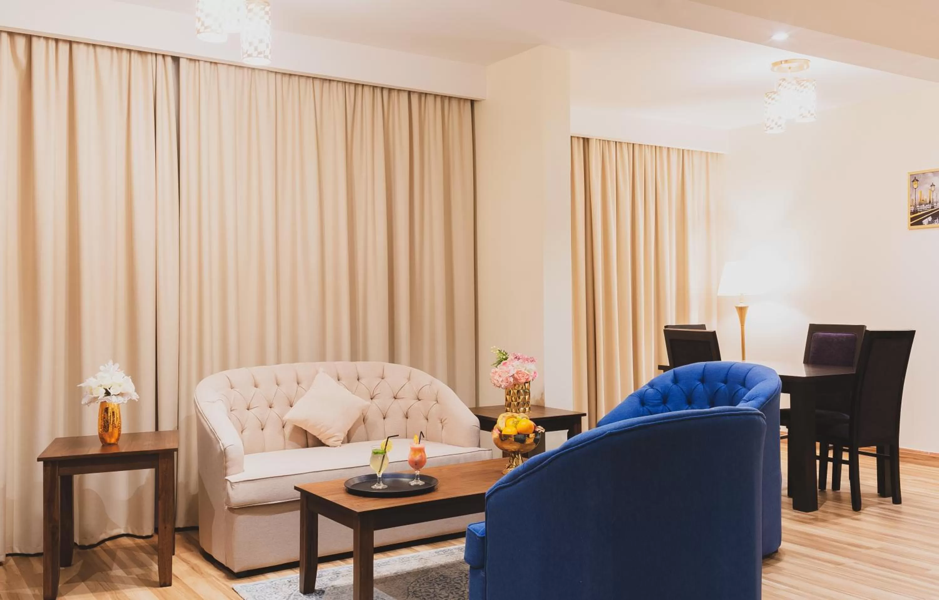 Living room in Golden Ship Hotel