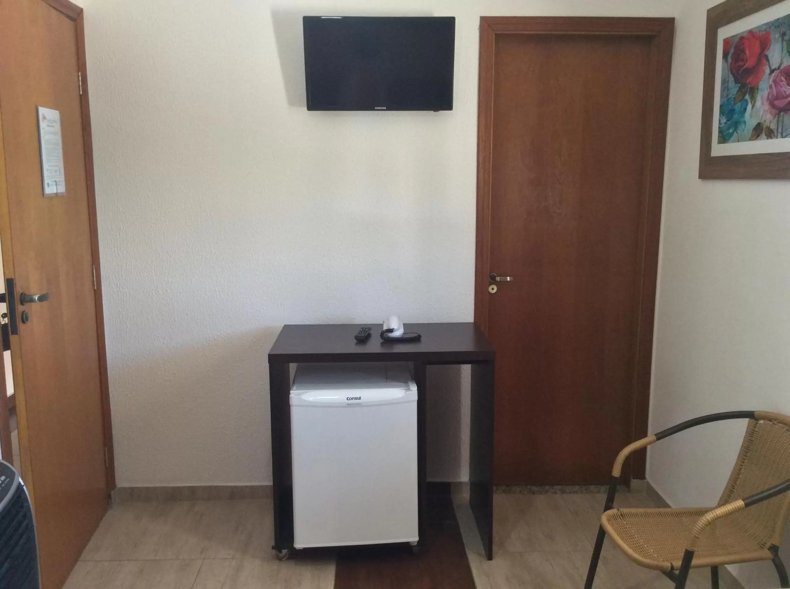 Photo of the whole room, TV/Entertainment Center in Hotel Buriti Itupeva