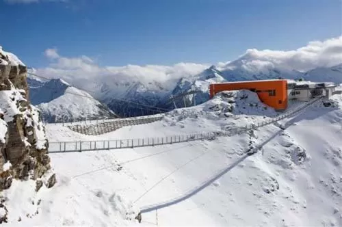 Nearby landmark in Hotel HAAS