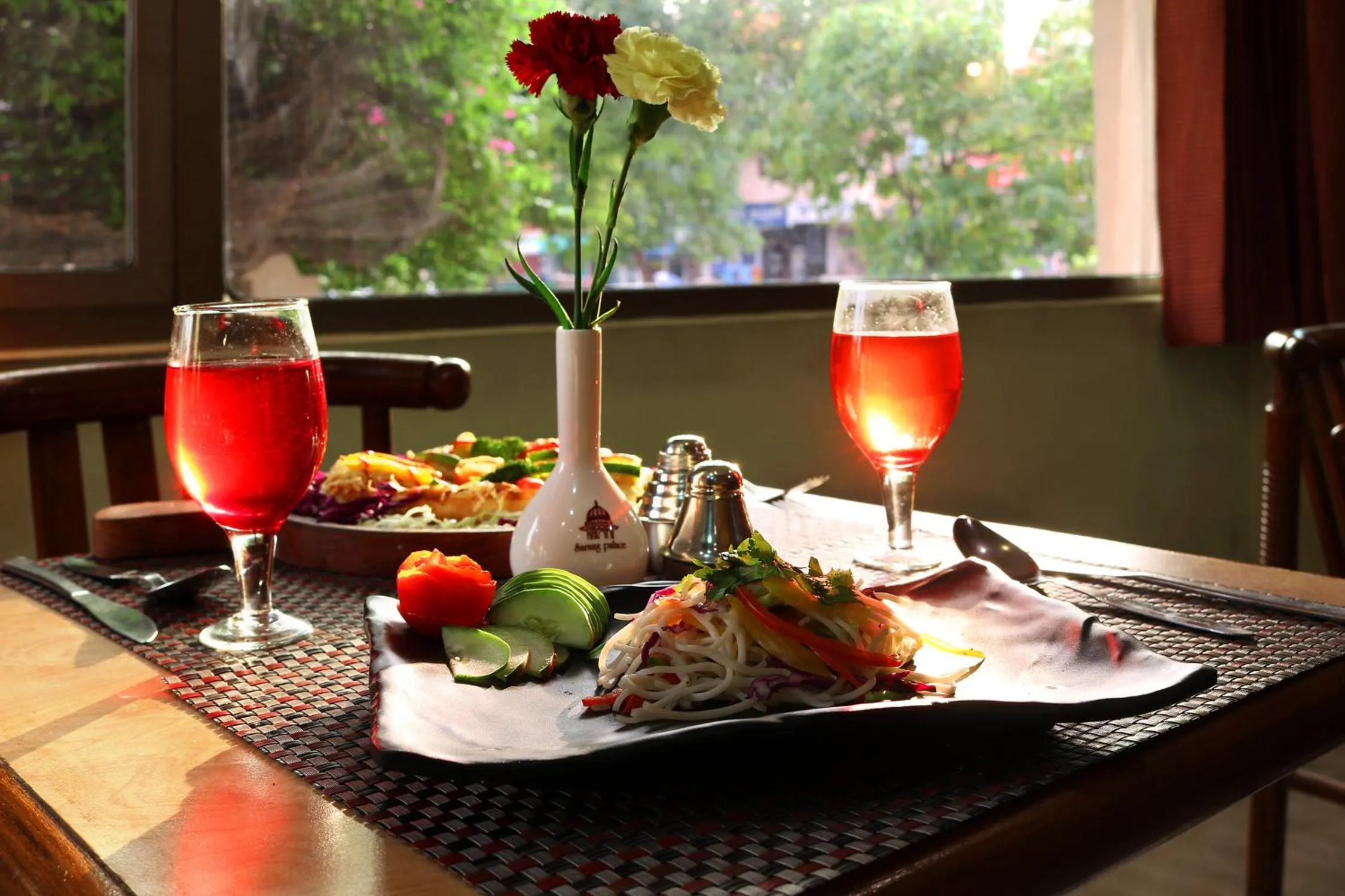 Restaurant/places to eat in Sarang Palace - A Luxury Boutique Hotel