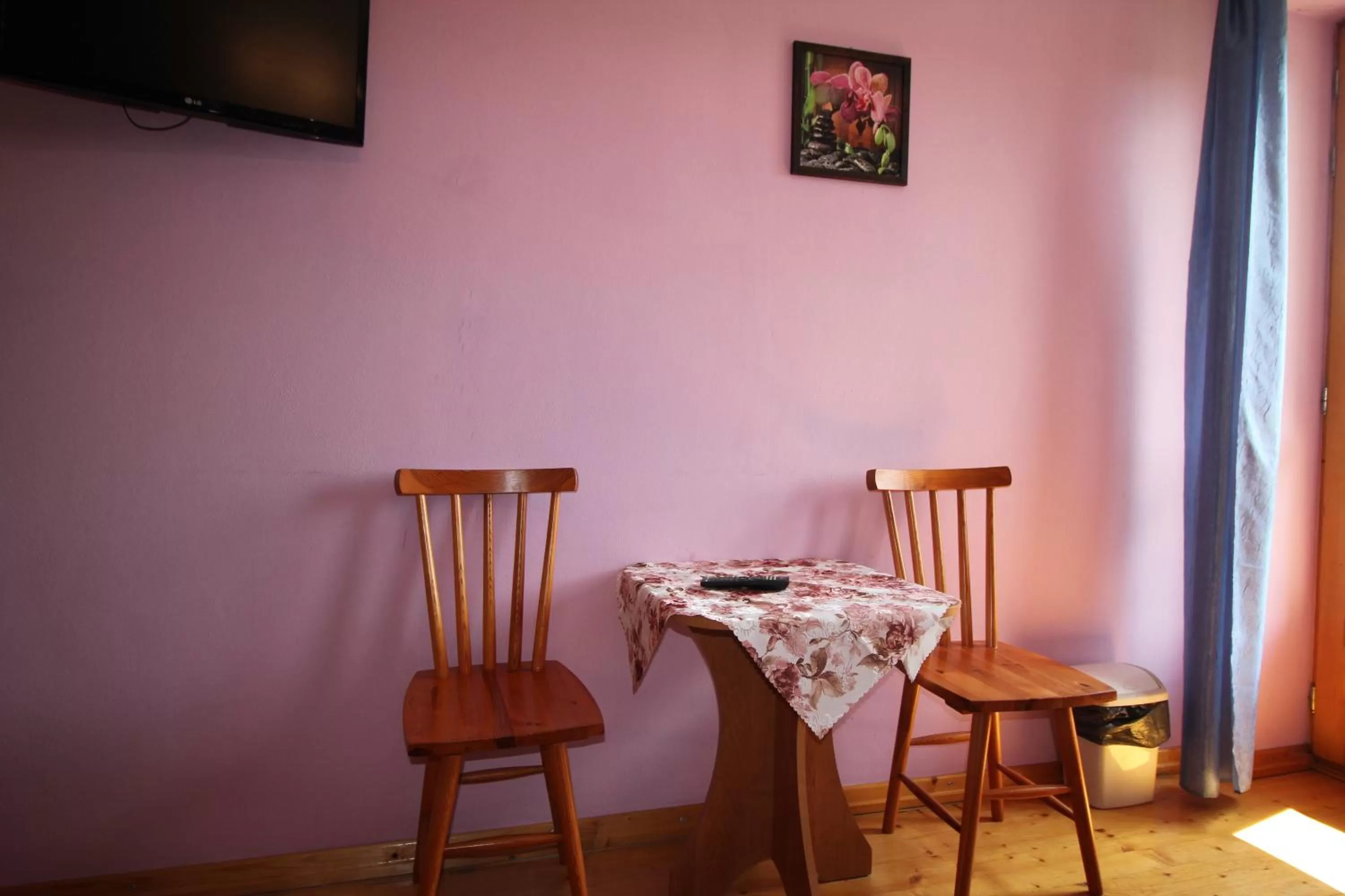 Dining Area in DW U Wajdy