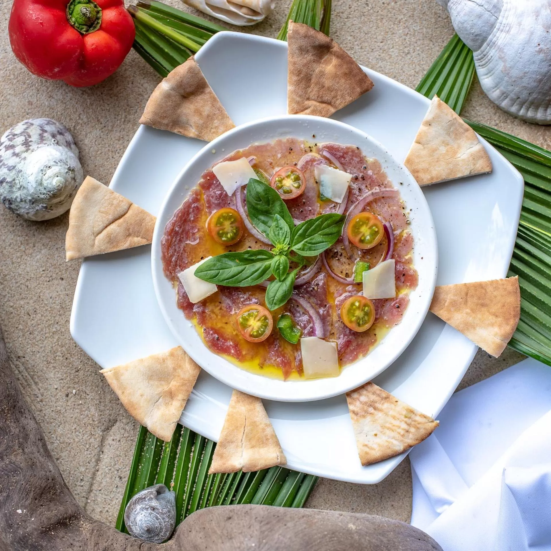 Food and drinks in Oasis Bluff Beach