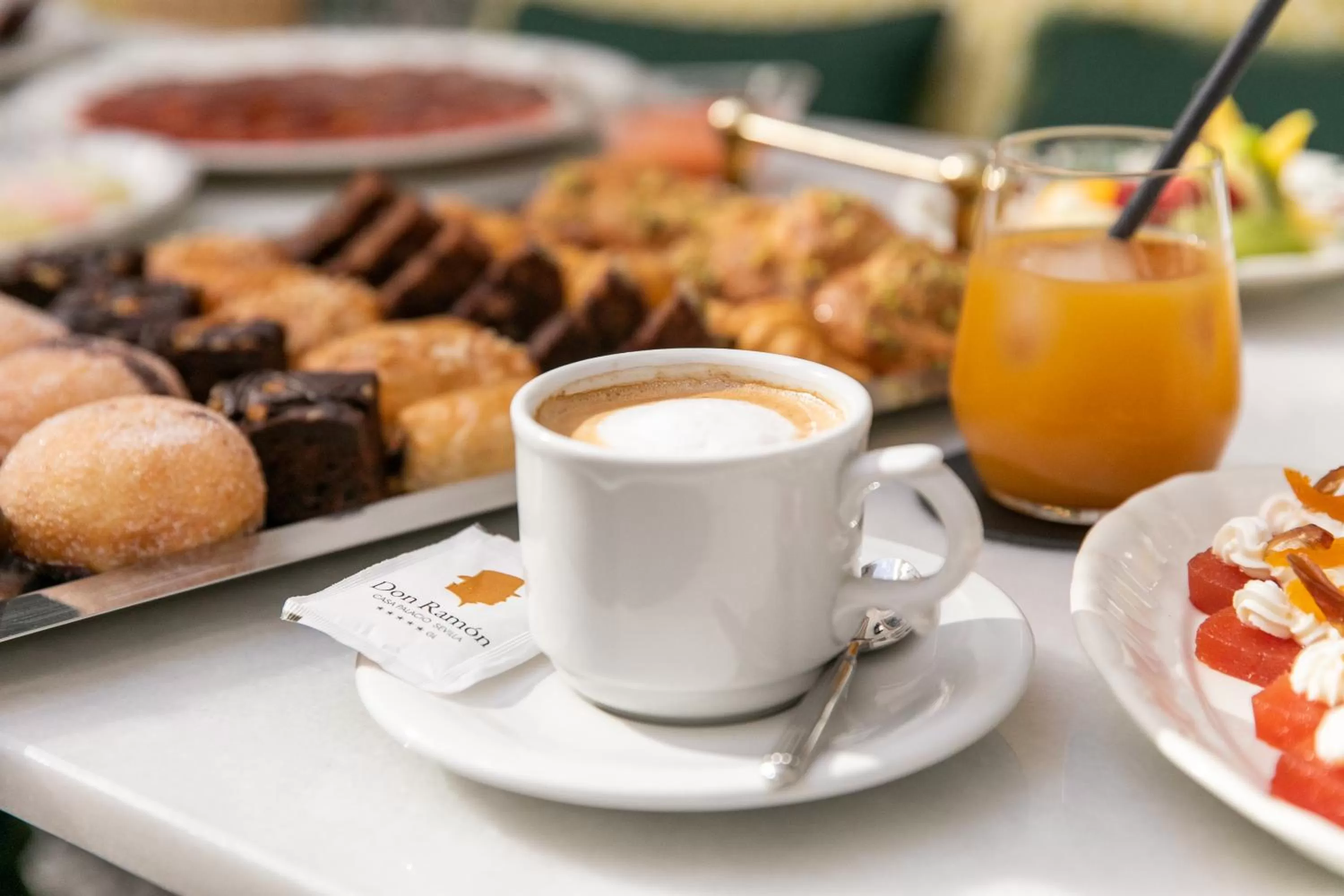 Food and drinks in Hotel Casa Palacio Don Ramón