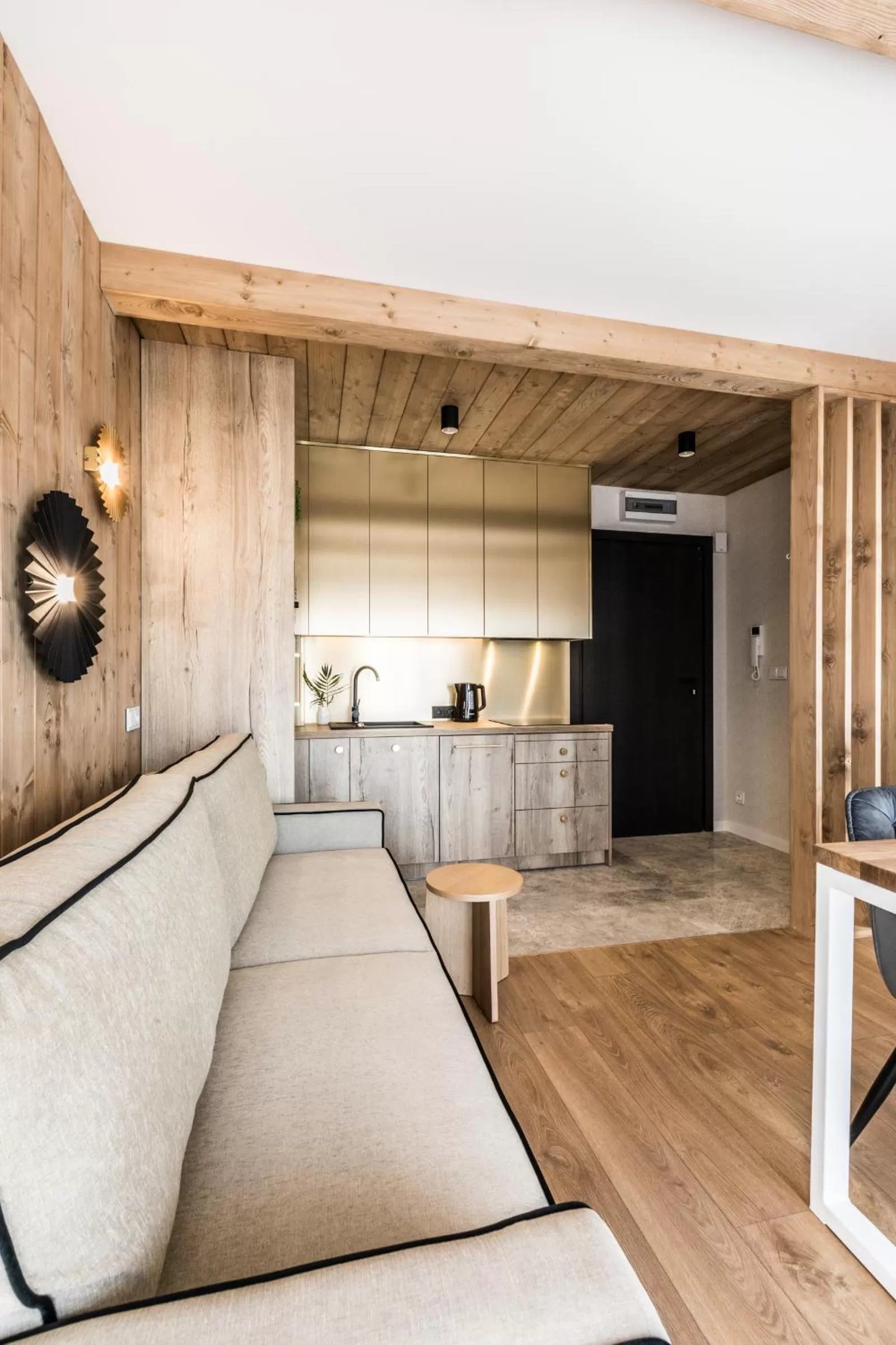 Living room in Białka Residence Ski - 50 m do Termy Bania Odkryj-Białke