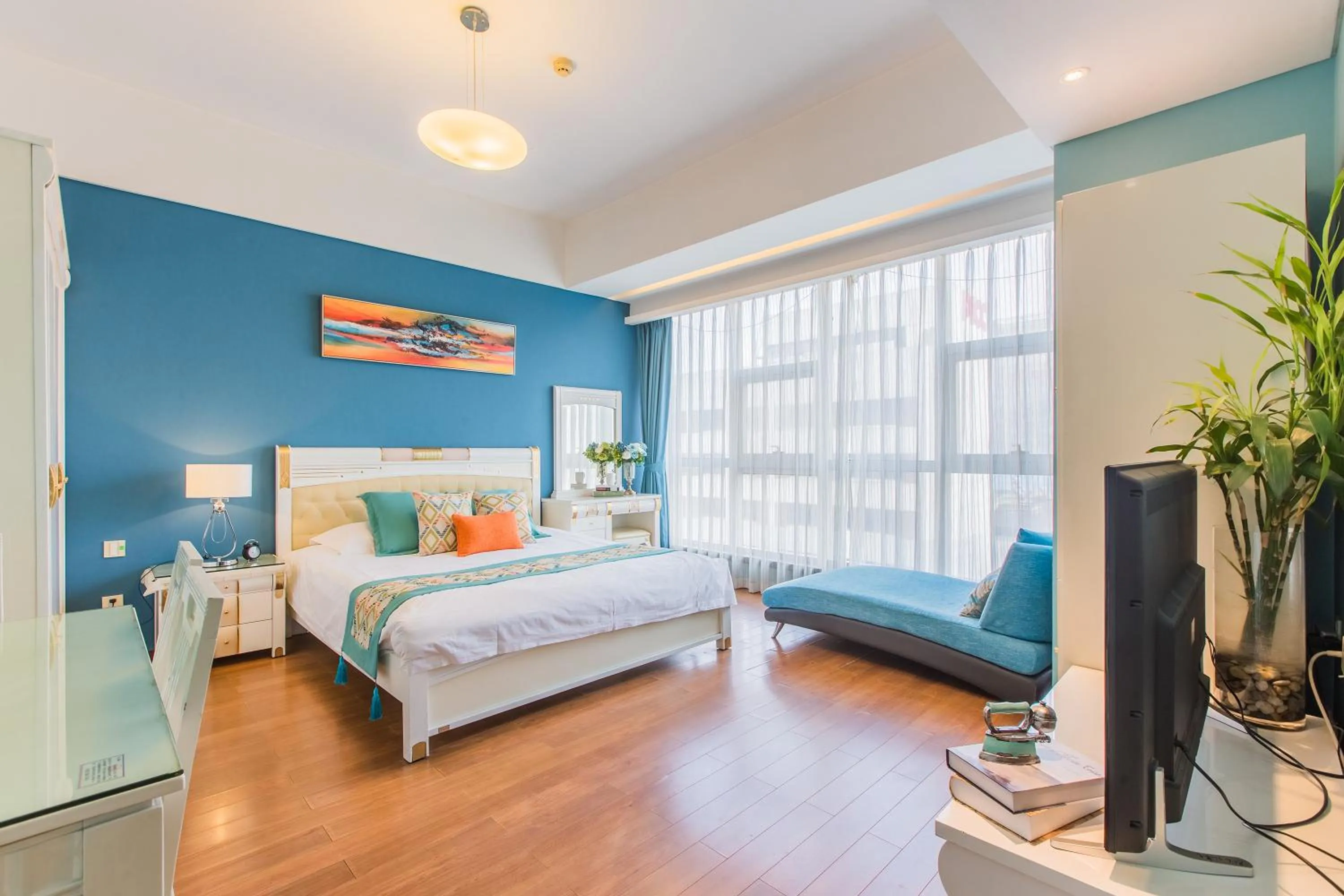 Bed in Westlake 7 Service Apartment