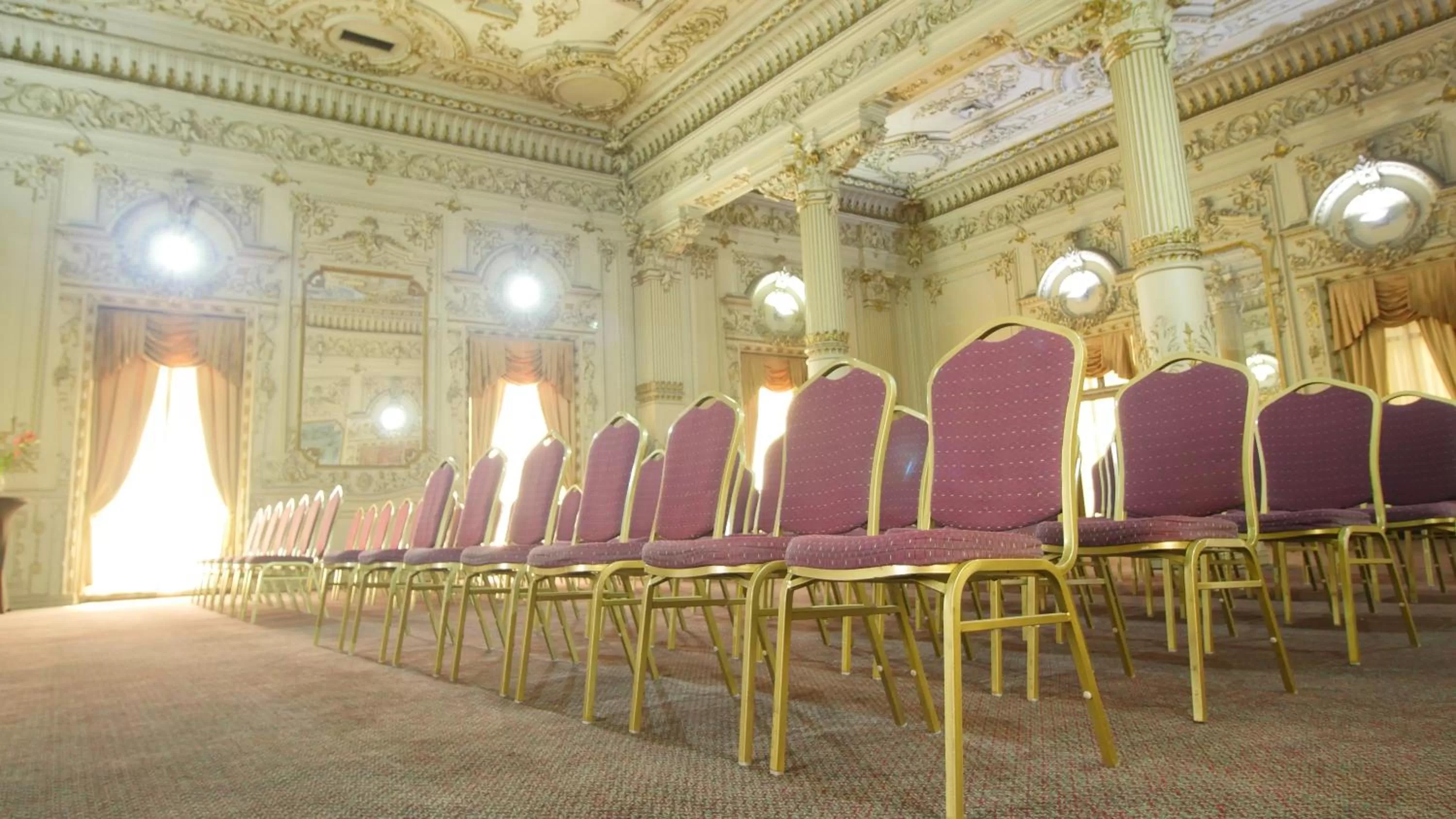 Meeting/conference room in Hotel Diego de Almagro Santiago Centro