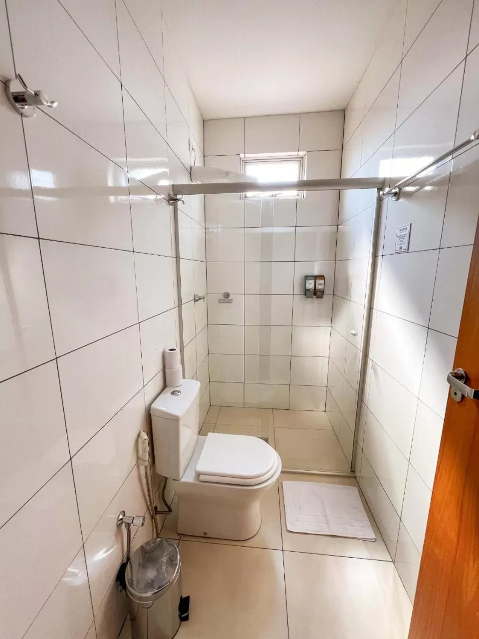 Toilet in GoldMen Business Cianorte