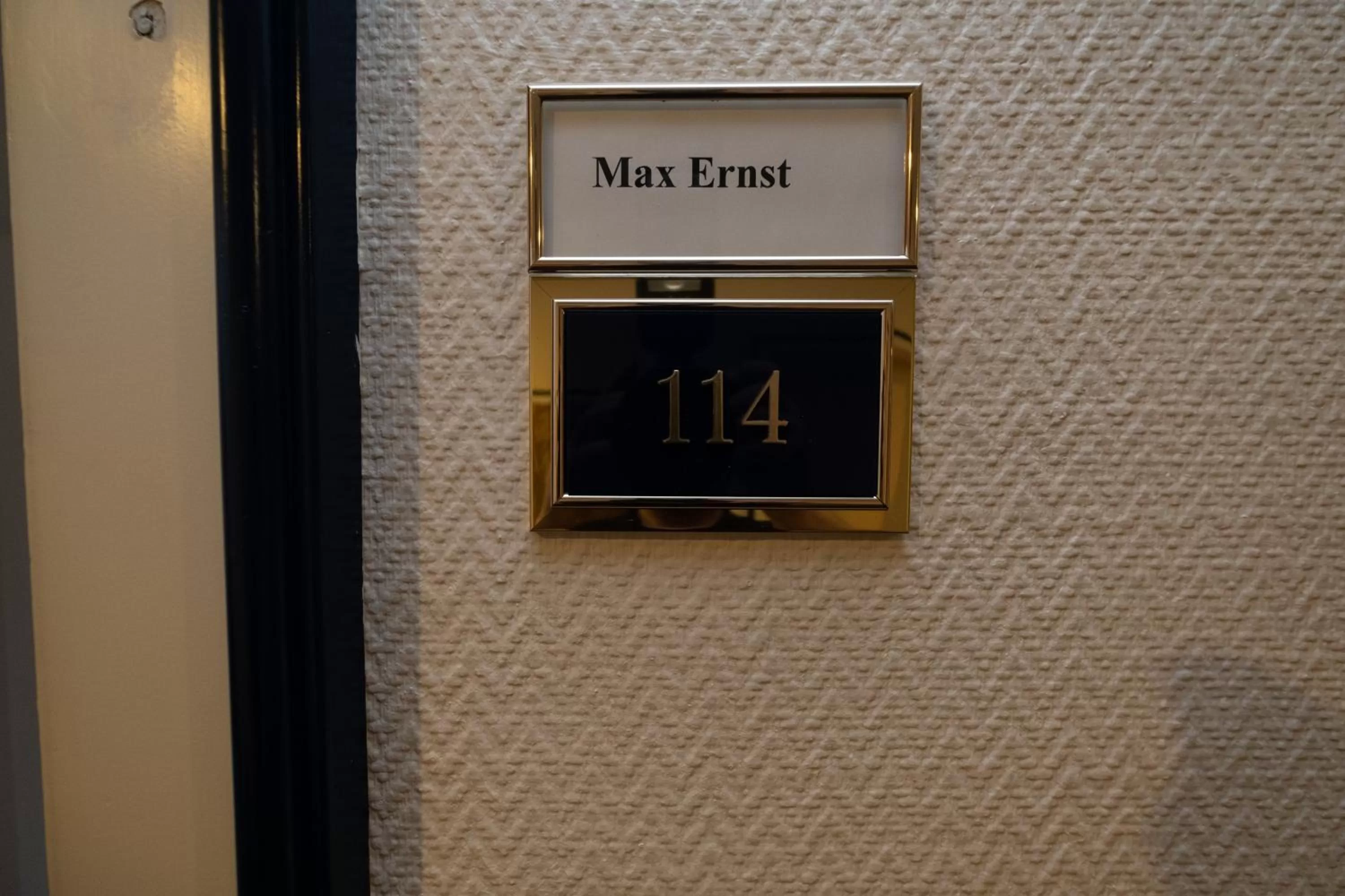 Text overlay in Hotel Niedersächsischer Hof