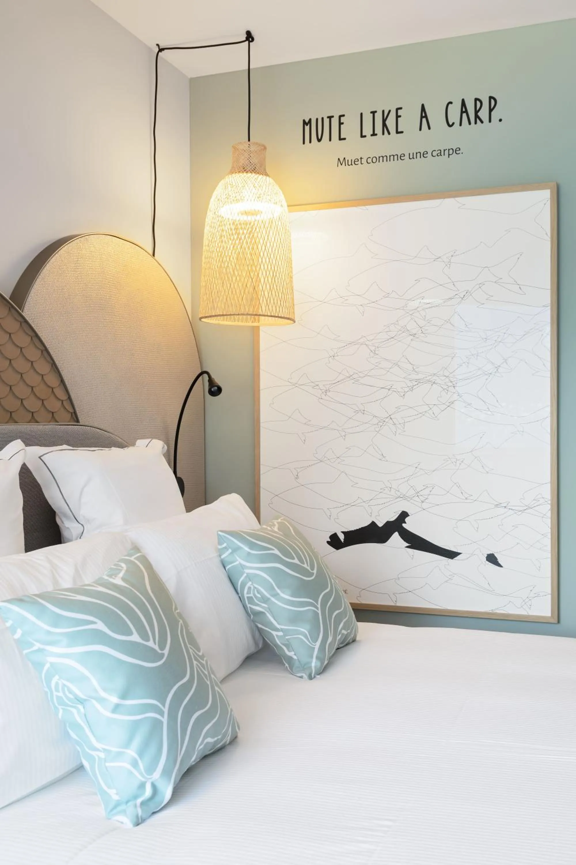 Bed in Black Bass Hotel