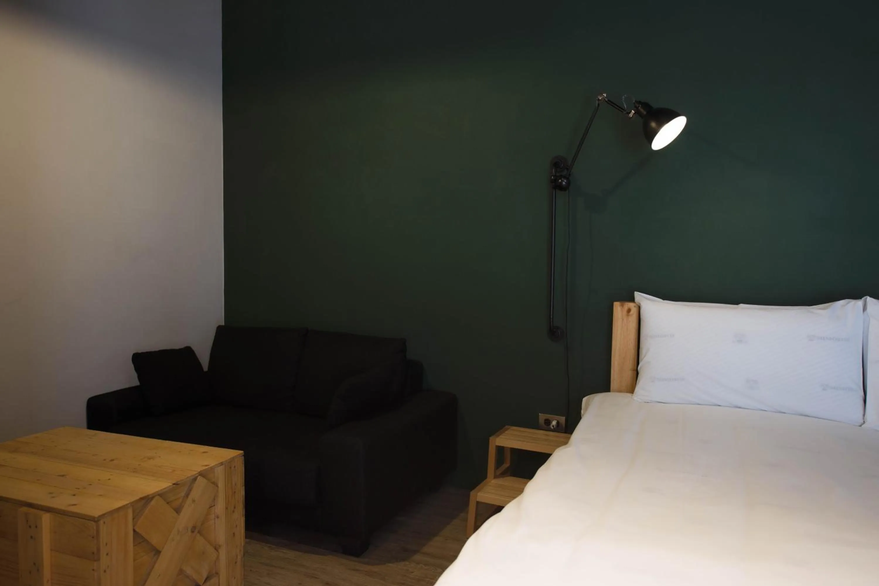 Bed in 被愛咖啡小旅館 Birdeye Garden