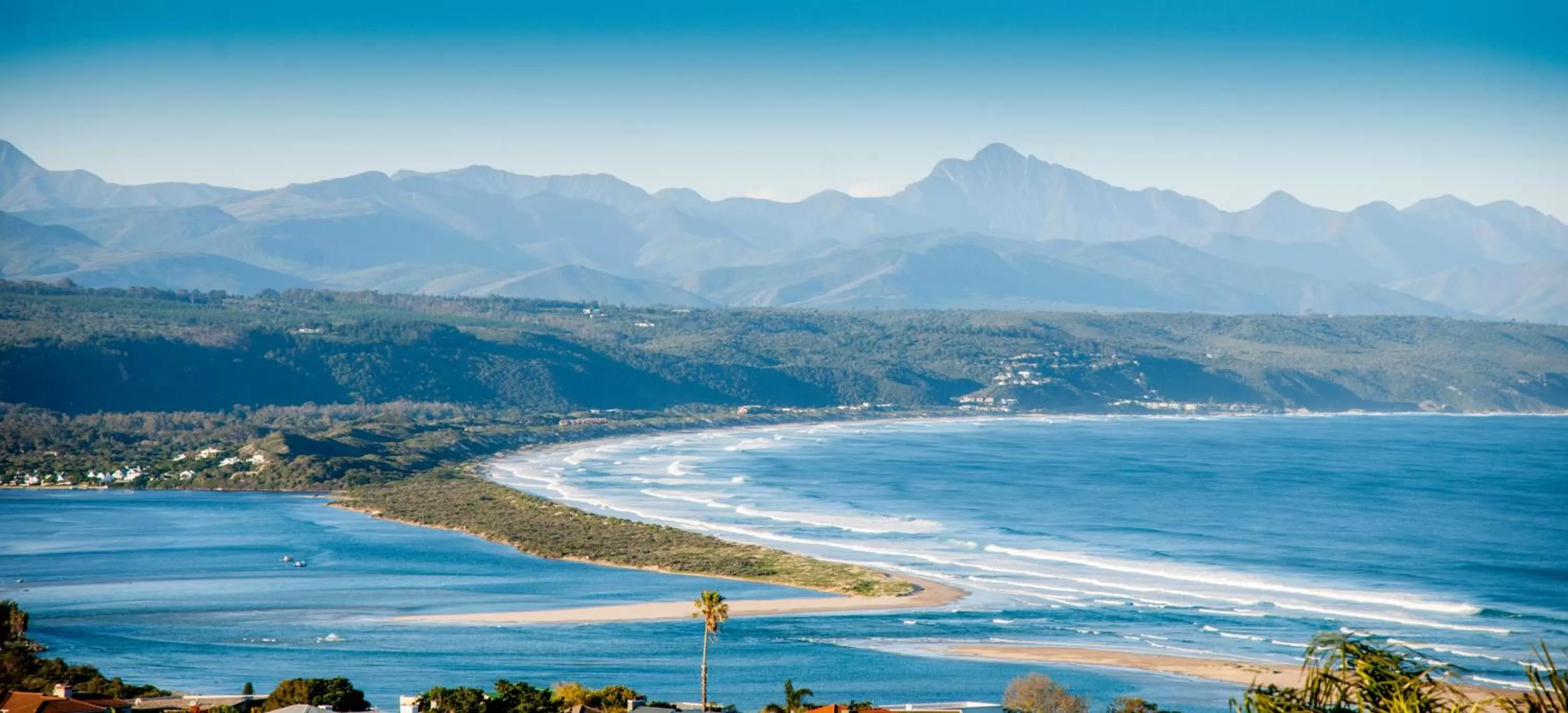 Natural Landscape in Panoramic Blue B&B